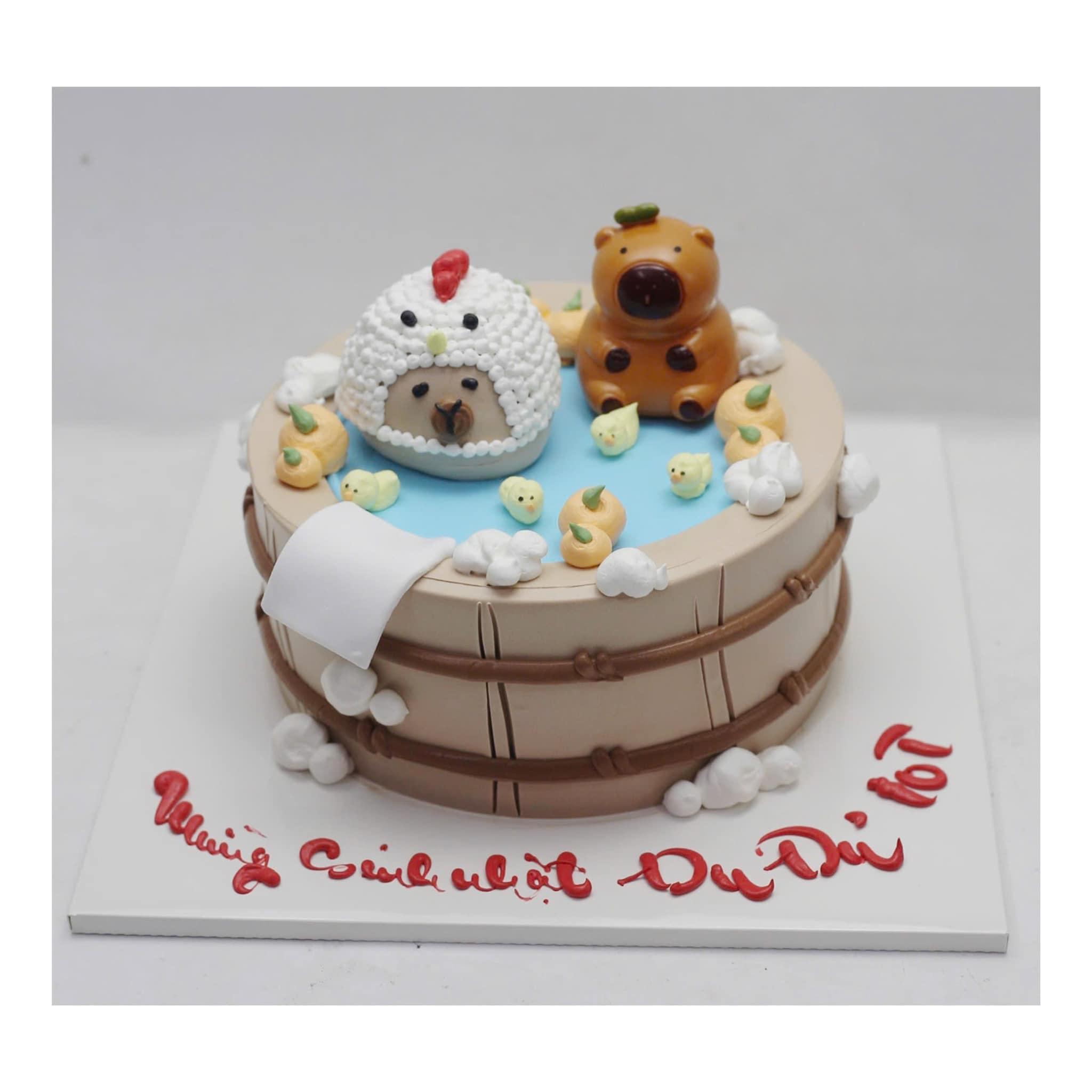 Bánh kem Capybara tắm bồn gỗ sáng tạo