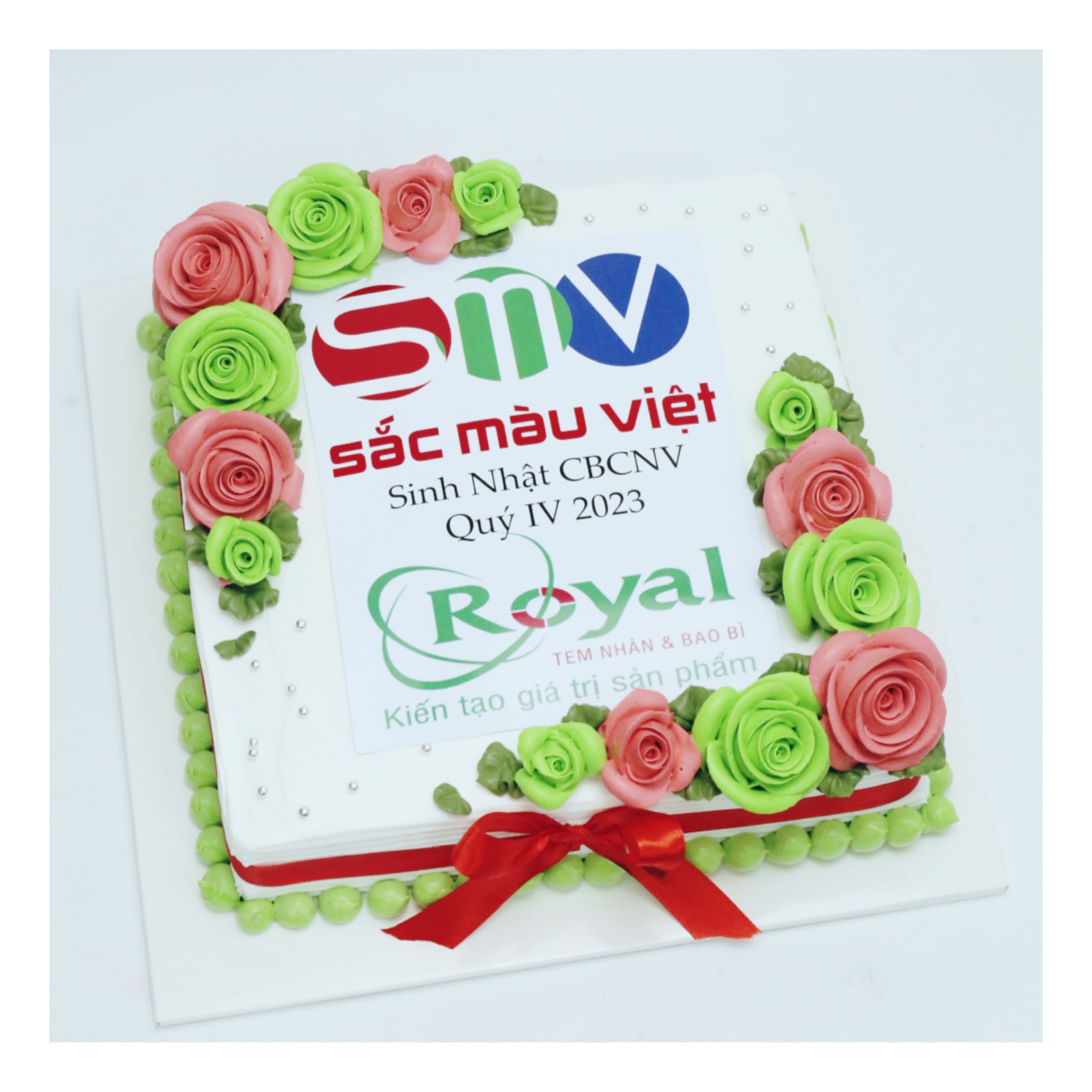 Bánh kem vuông in logo sự kiện công ty