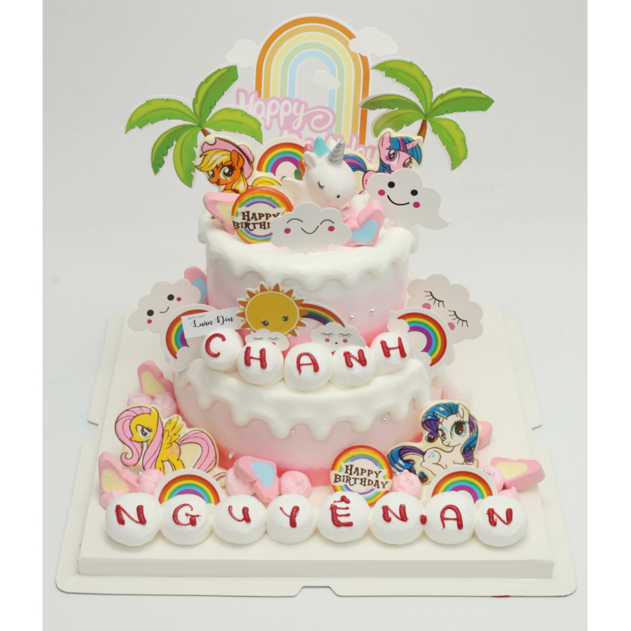 Bánh kem hai tầng ngựa Pony cầu vồng