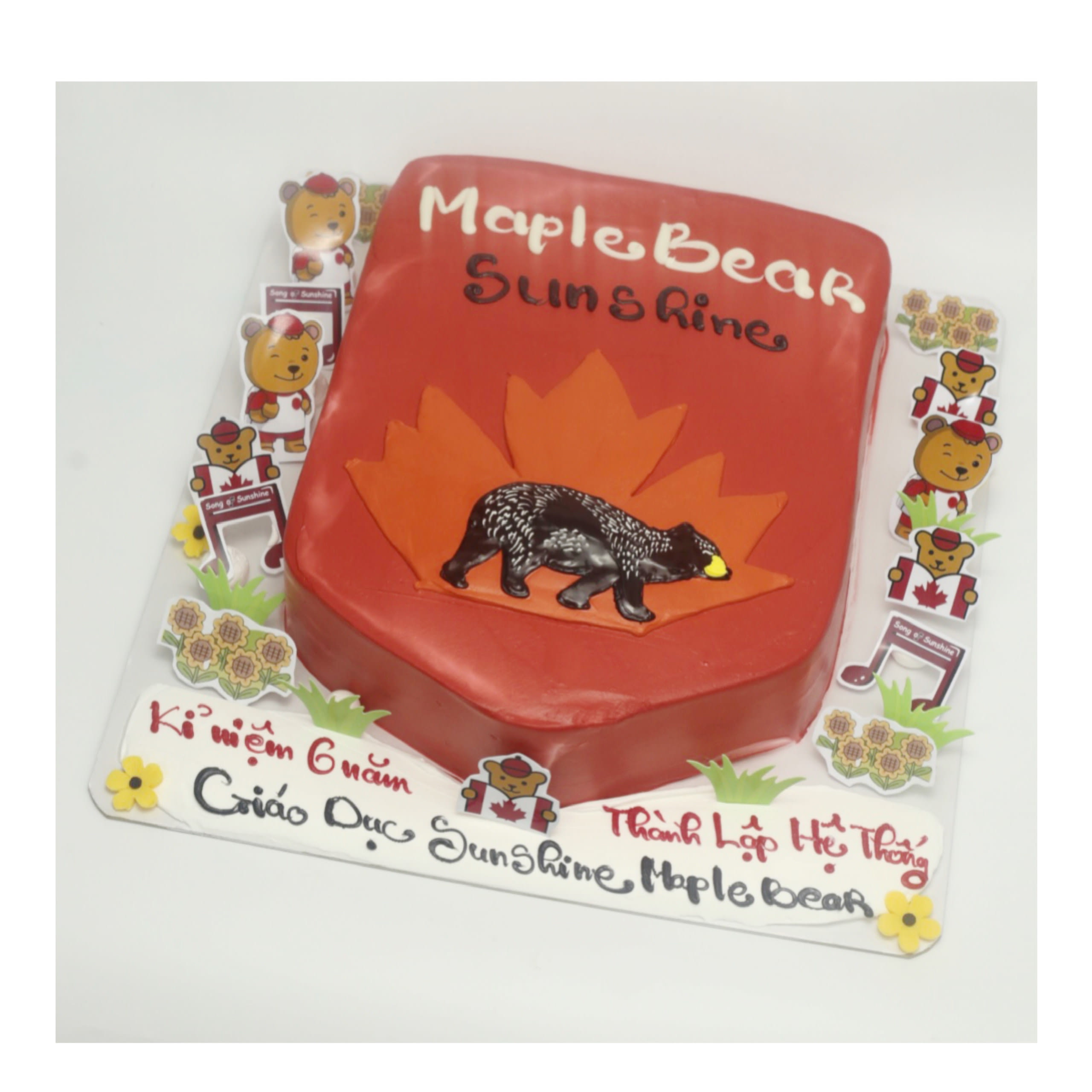 Bánh kem chủ đề giáo dục Maple Bear