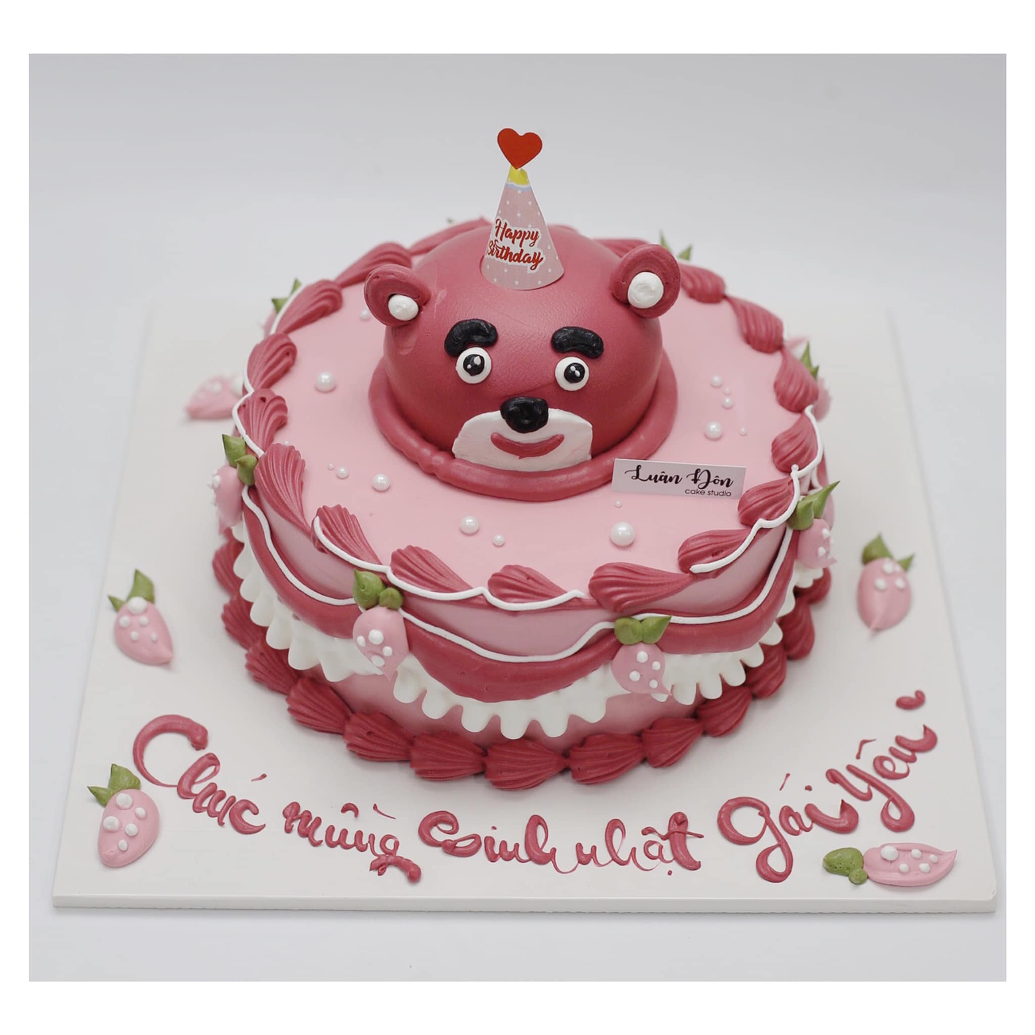 Bánh kem gấu dâu Lotso hồng ngọt ngào