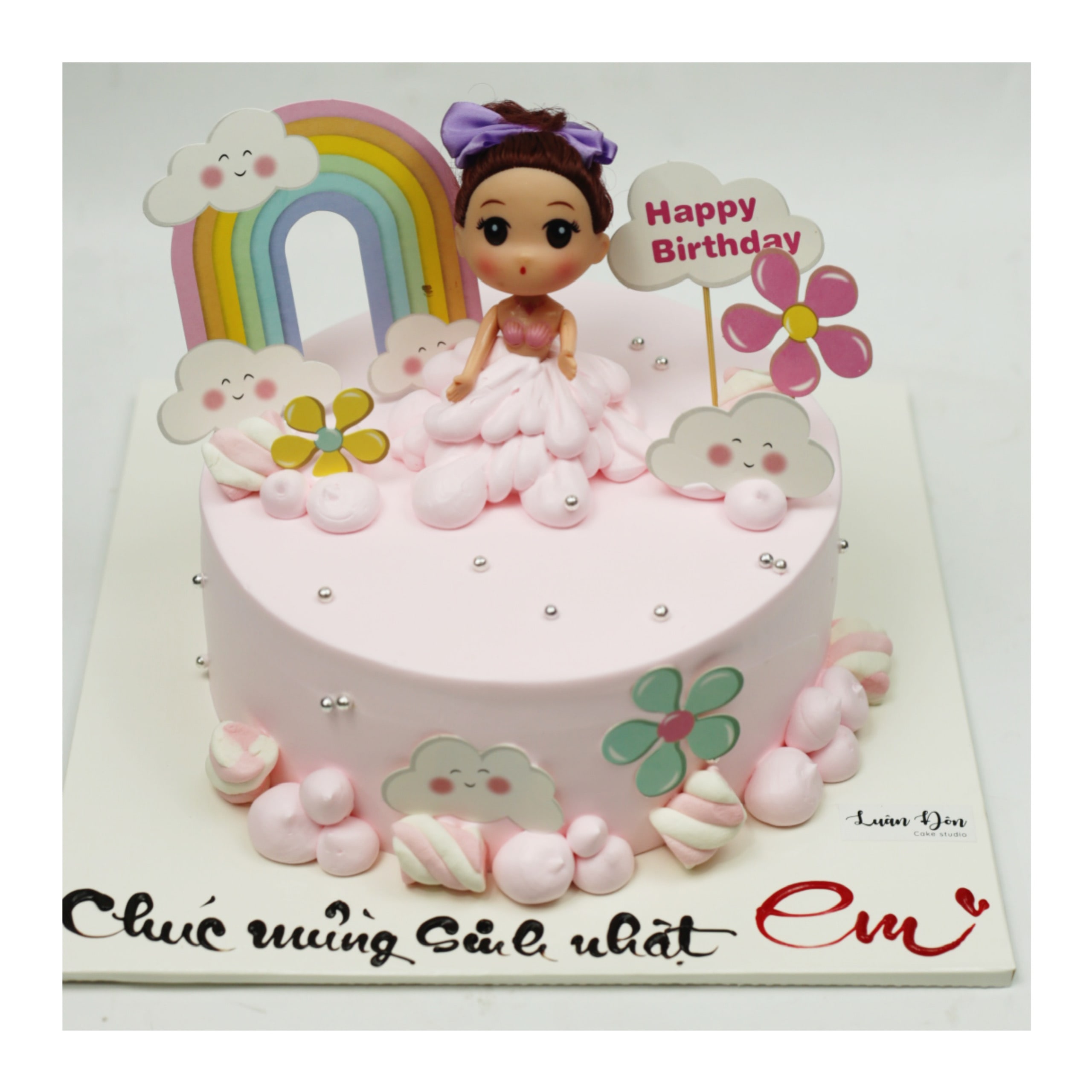 Bánh kem hồng công chúa cầu vồng dễ thương