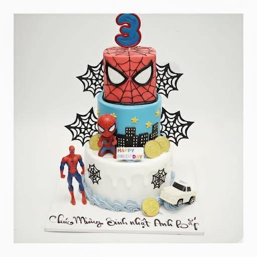 Bánh kem ba tầng Spiderman và xe cảnh sát