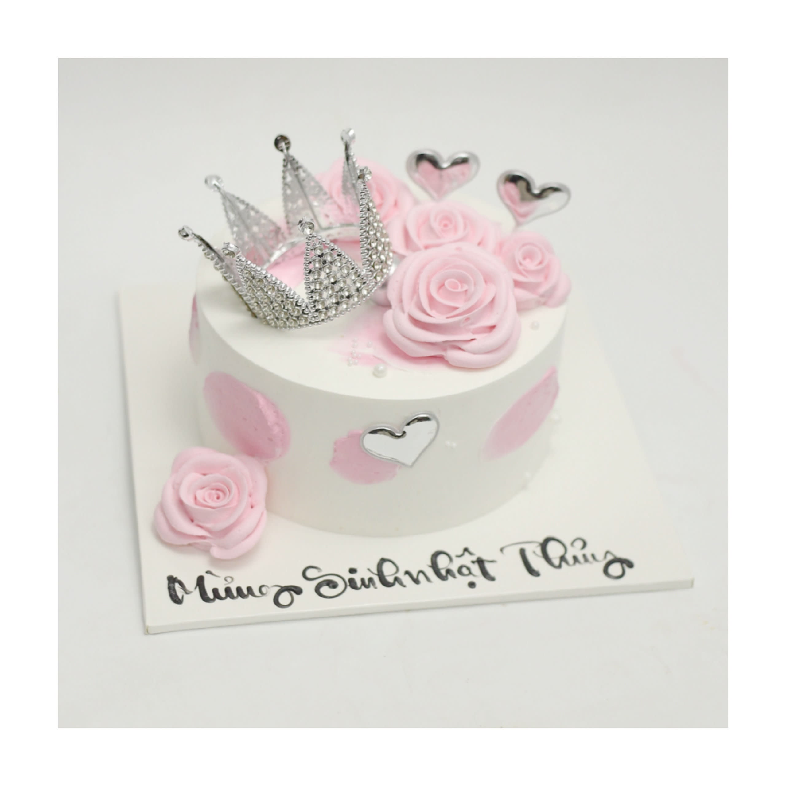Bánh kem hồng pastel vương miện lấp lánh