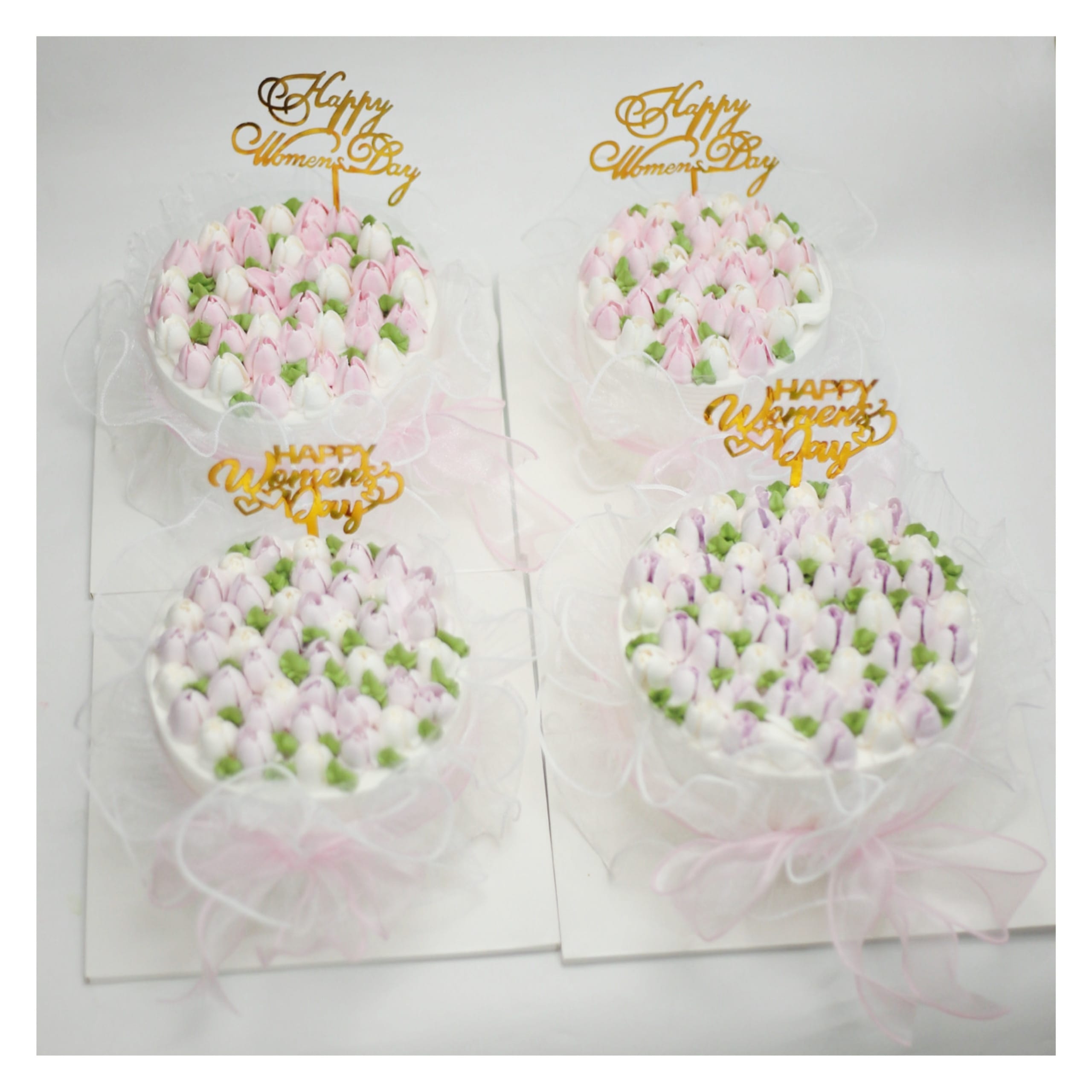 Bánh kem hoa tulip pastel chúc mừng ngày phụ nữ
