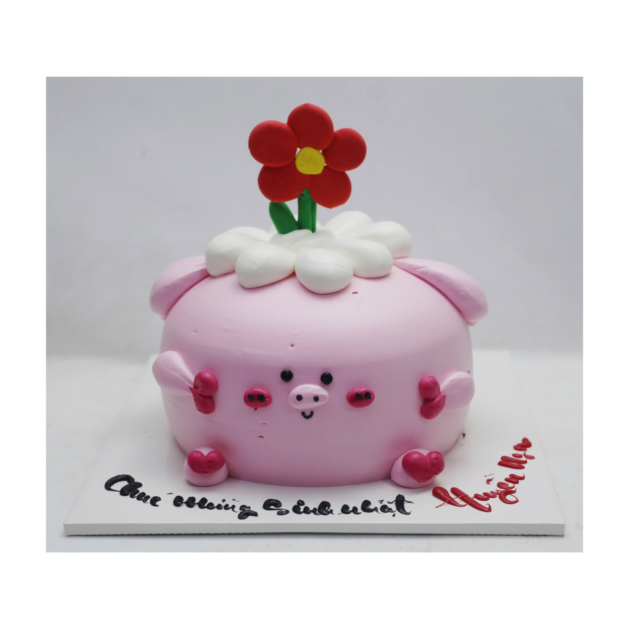 Bánh kem hình chú heo hồng dễ thương