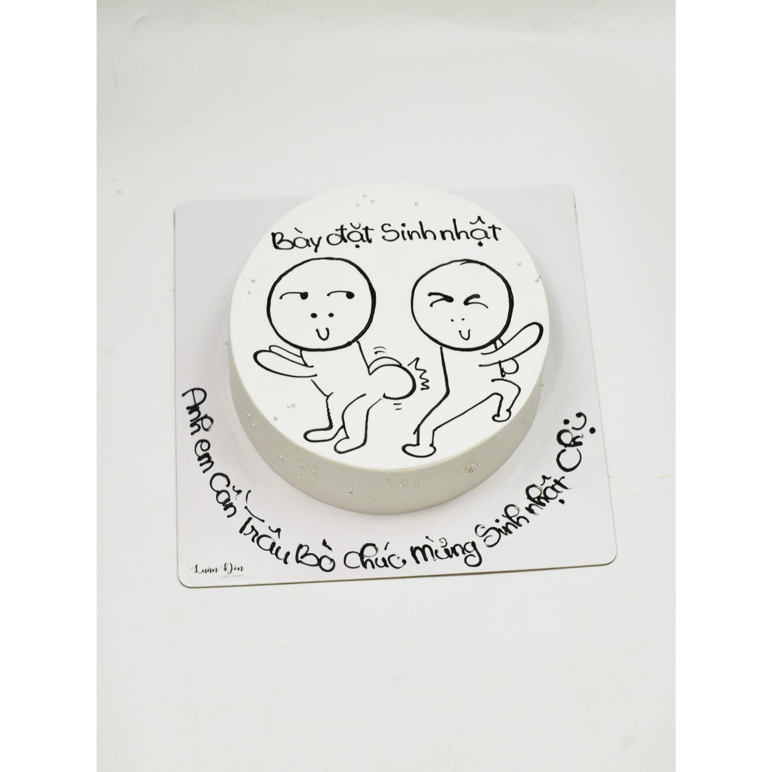 Bánh vẽ hình ngộ nghĩnh mừng sinh nhật