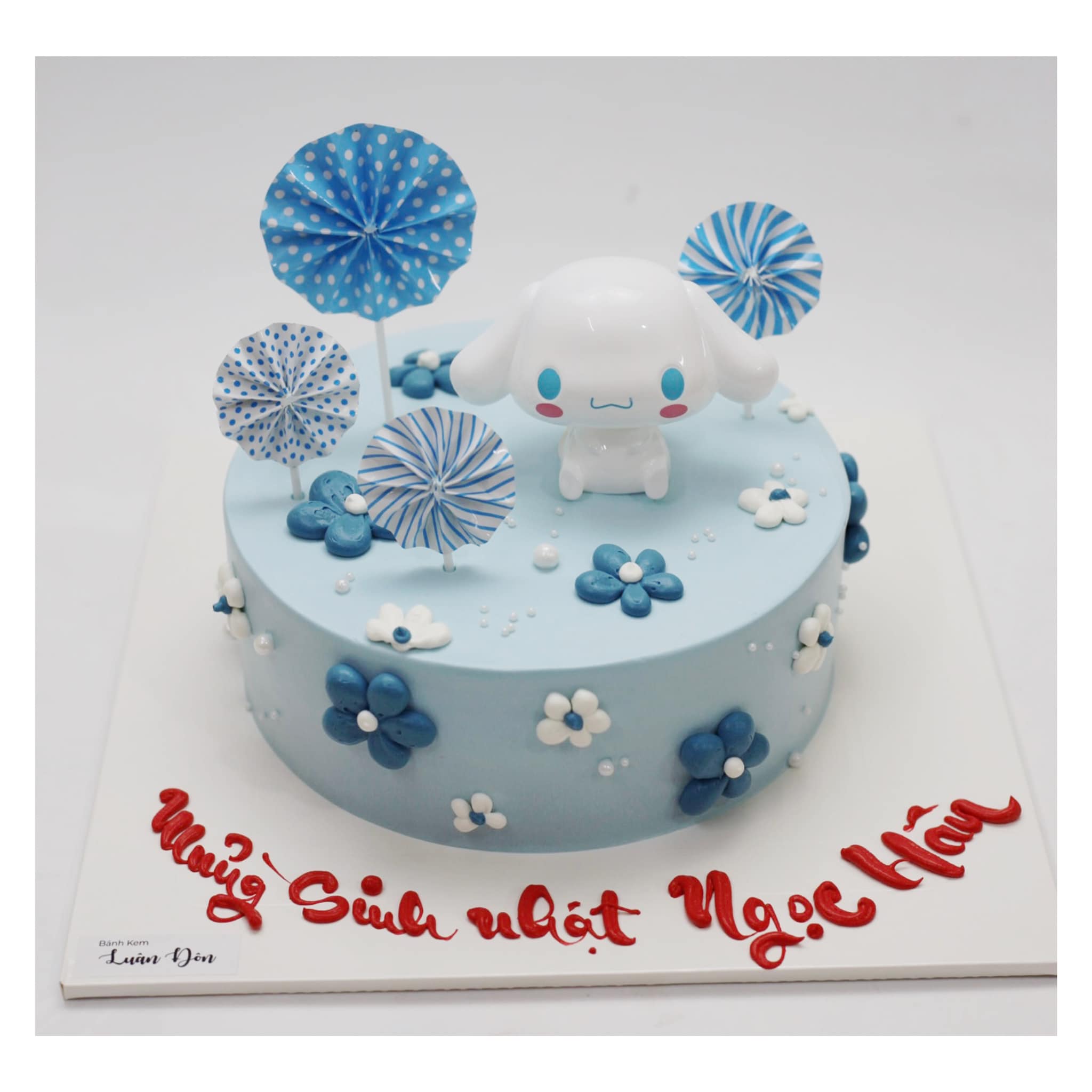 Bánh kem Cinnamoroll xanh dương dịu mát
