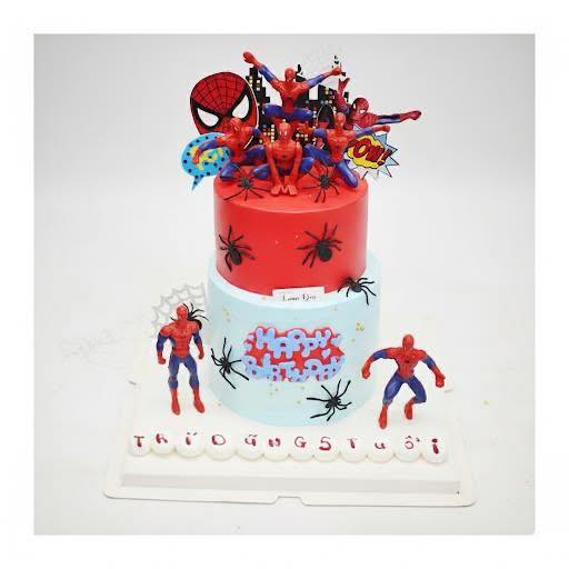 Bánh kem hai tầng Spiderman đỏ xanh