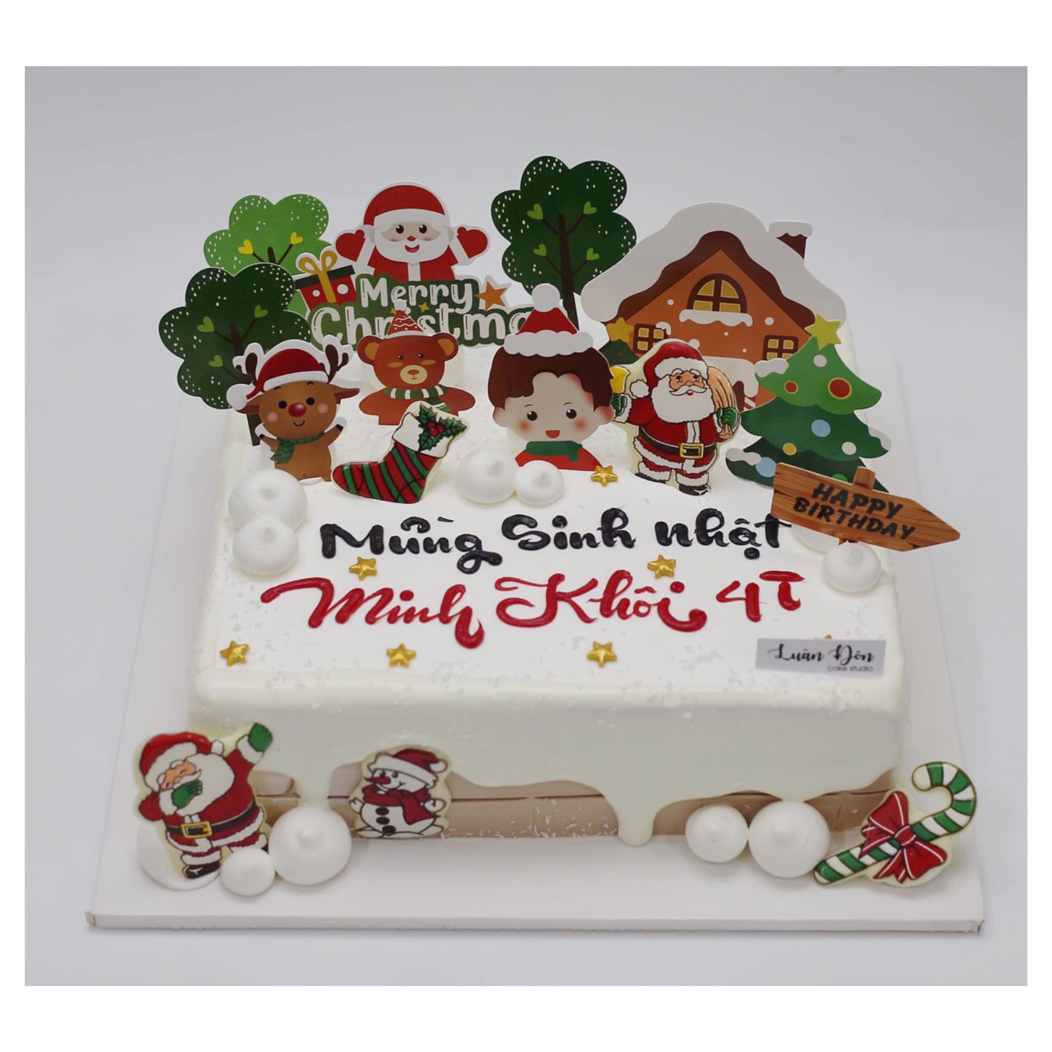 Bánh kem Noel trang trí ông già Noel