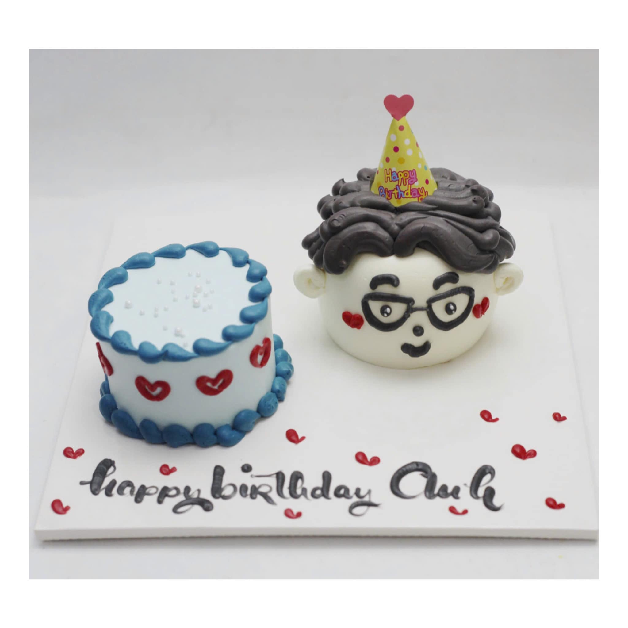 Bánh kem tạo hình chibi đeo kính dễ thương