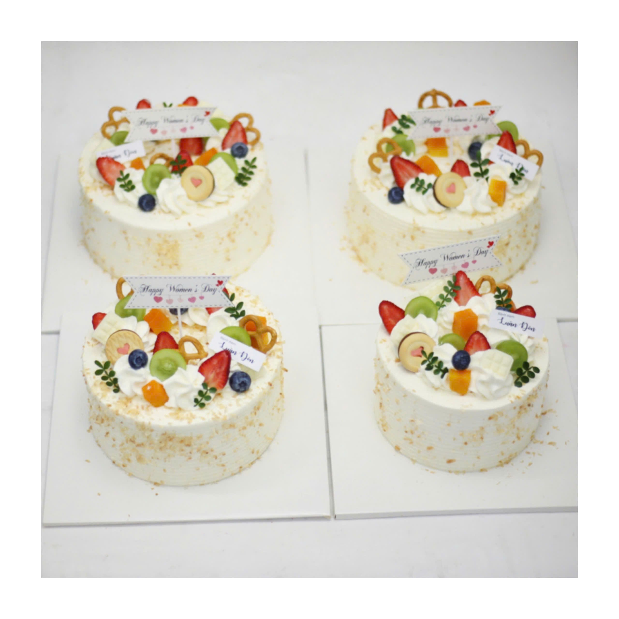 Set bánh kem mini trang trí trái cây