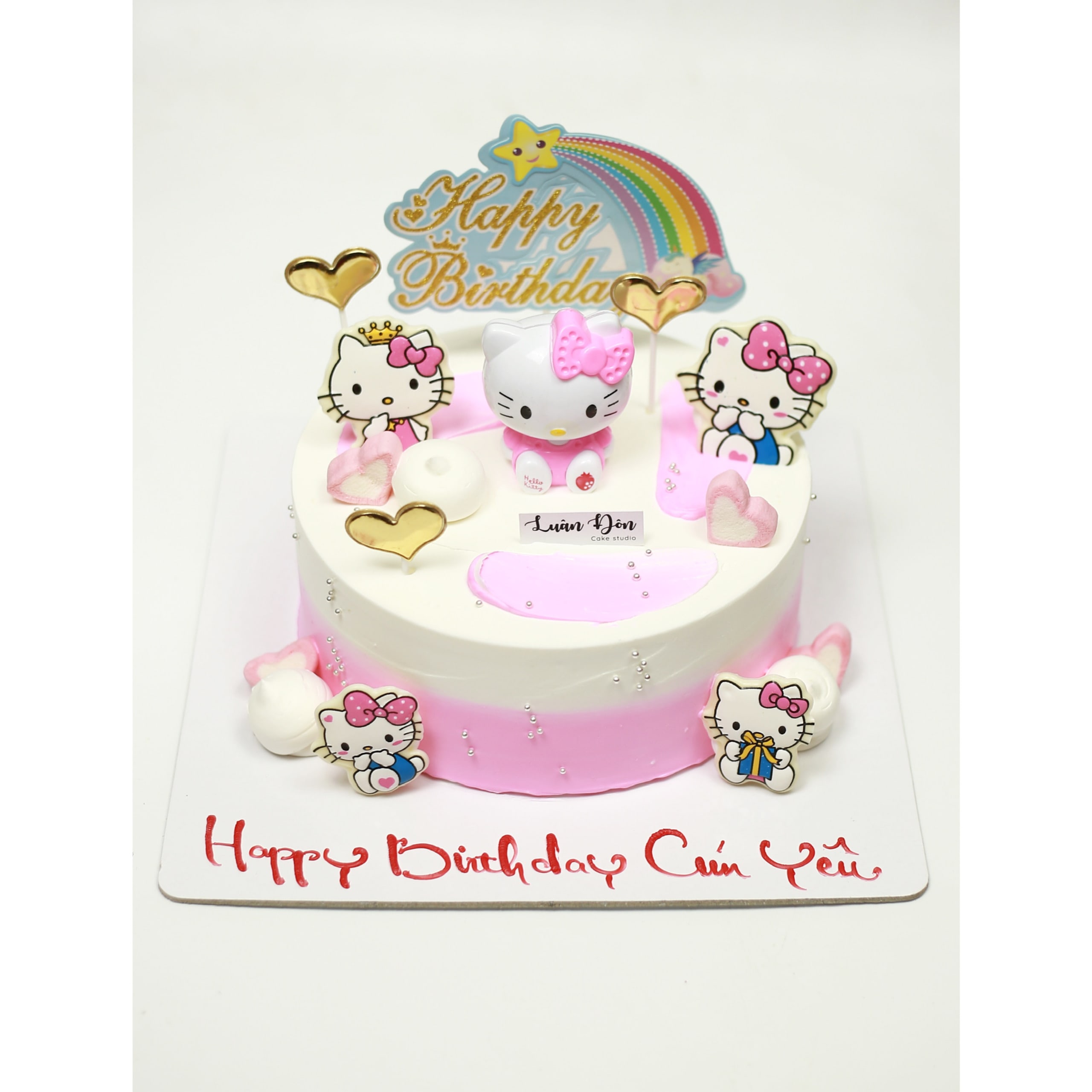 Bánh kem Hello Kitty màu hồng dễ thương