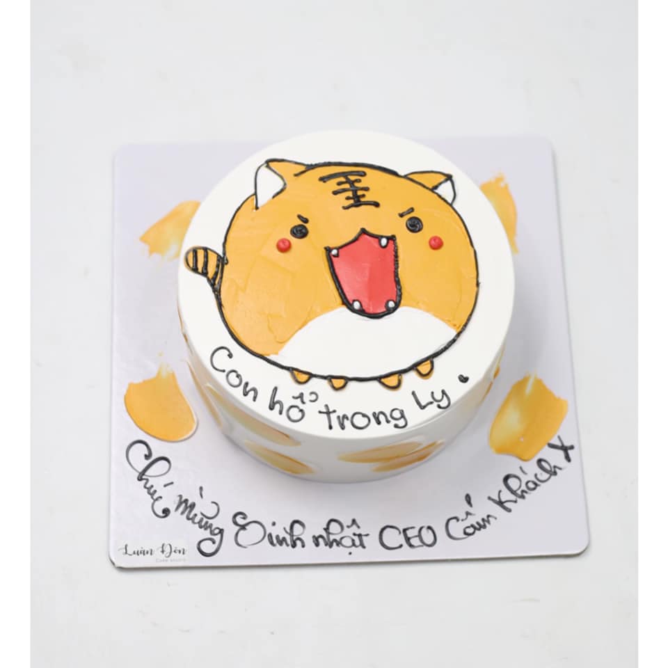 Bánh kem vẽ hình con hổ đáng yêu