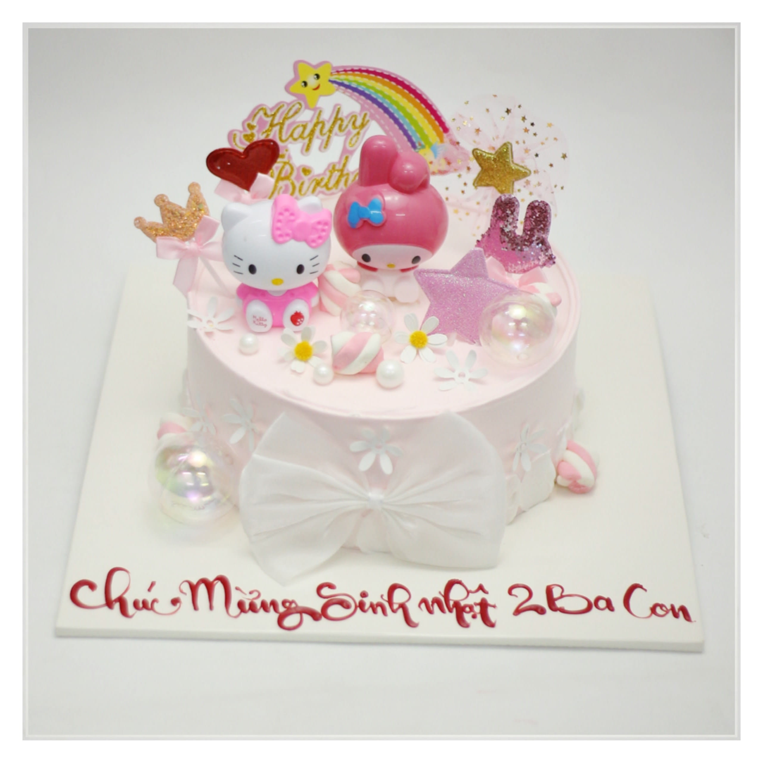 Bánh kem hồng Hello Kitty cho bé gái
