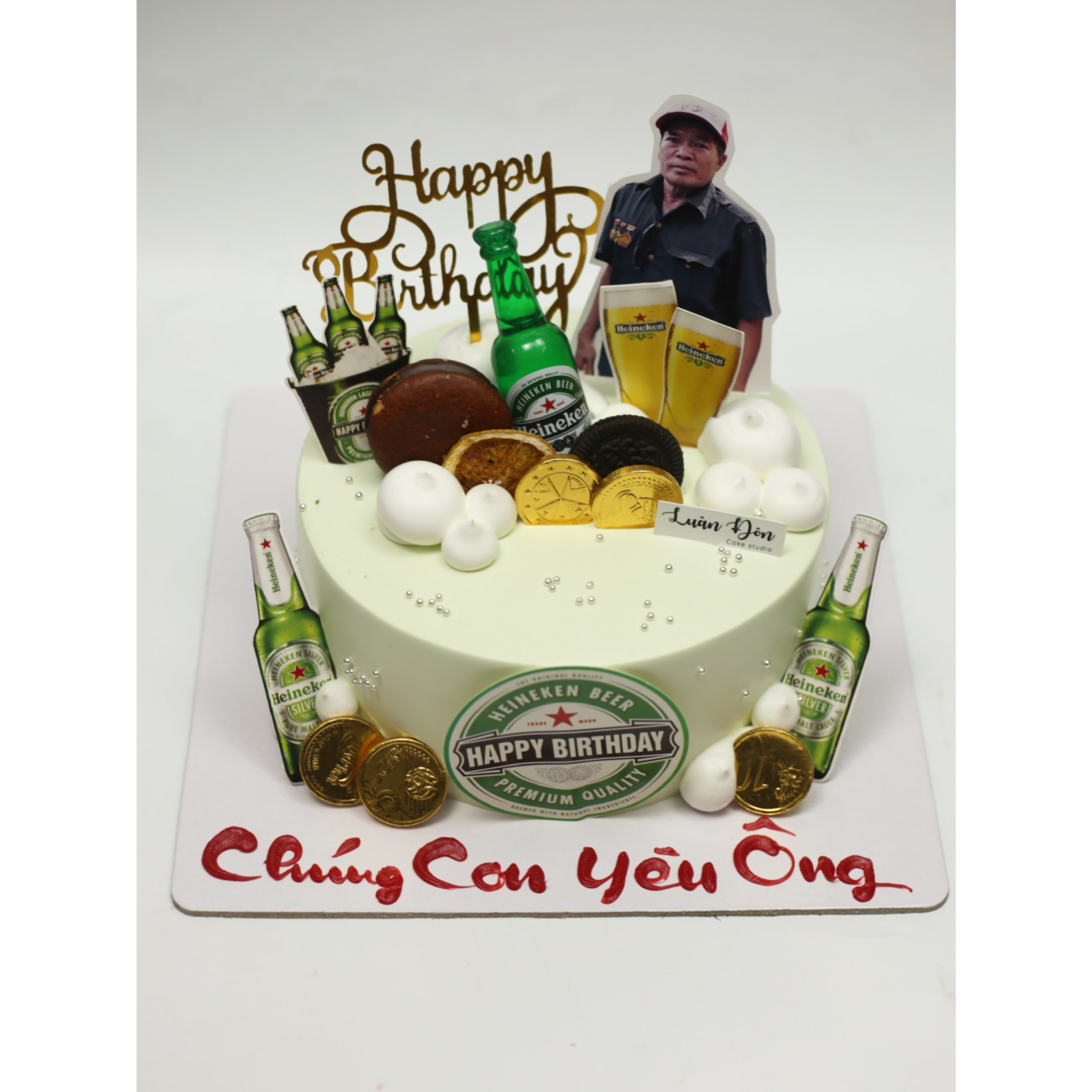 Bánh kem Heineken dành tặng ông yêu quý