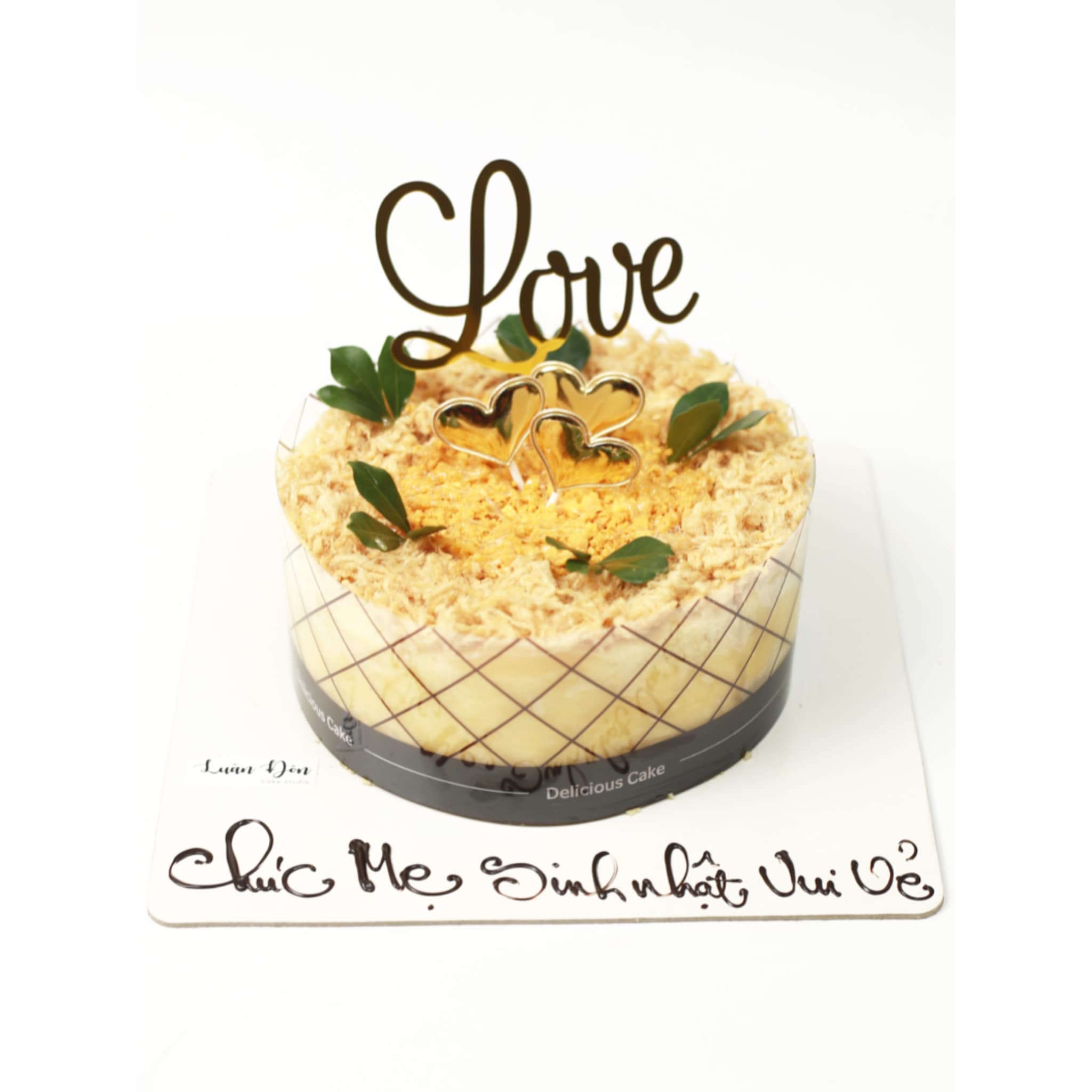 Bánh bông lan trứng muối Love tặng mẹ