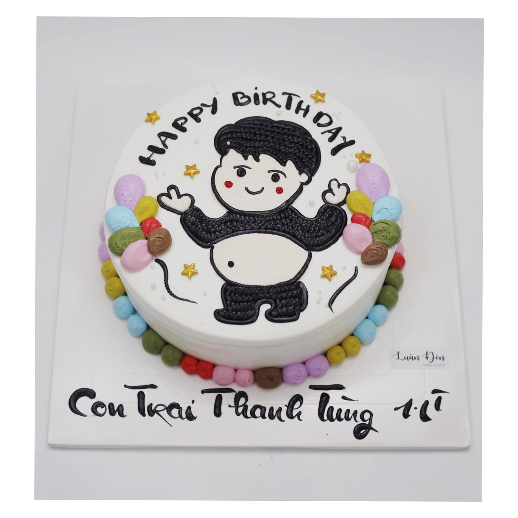 Bánh vẽ hình bé trai tinh nghịch dễ thương
