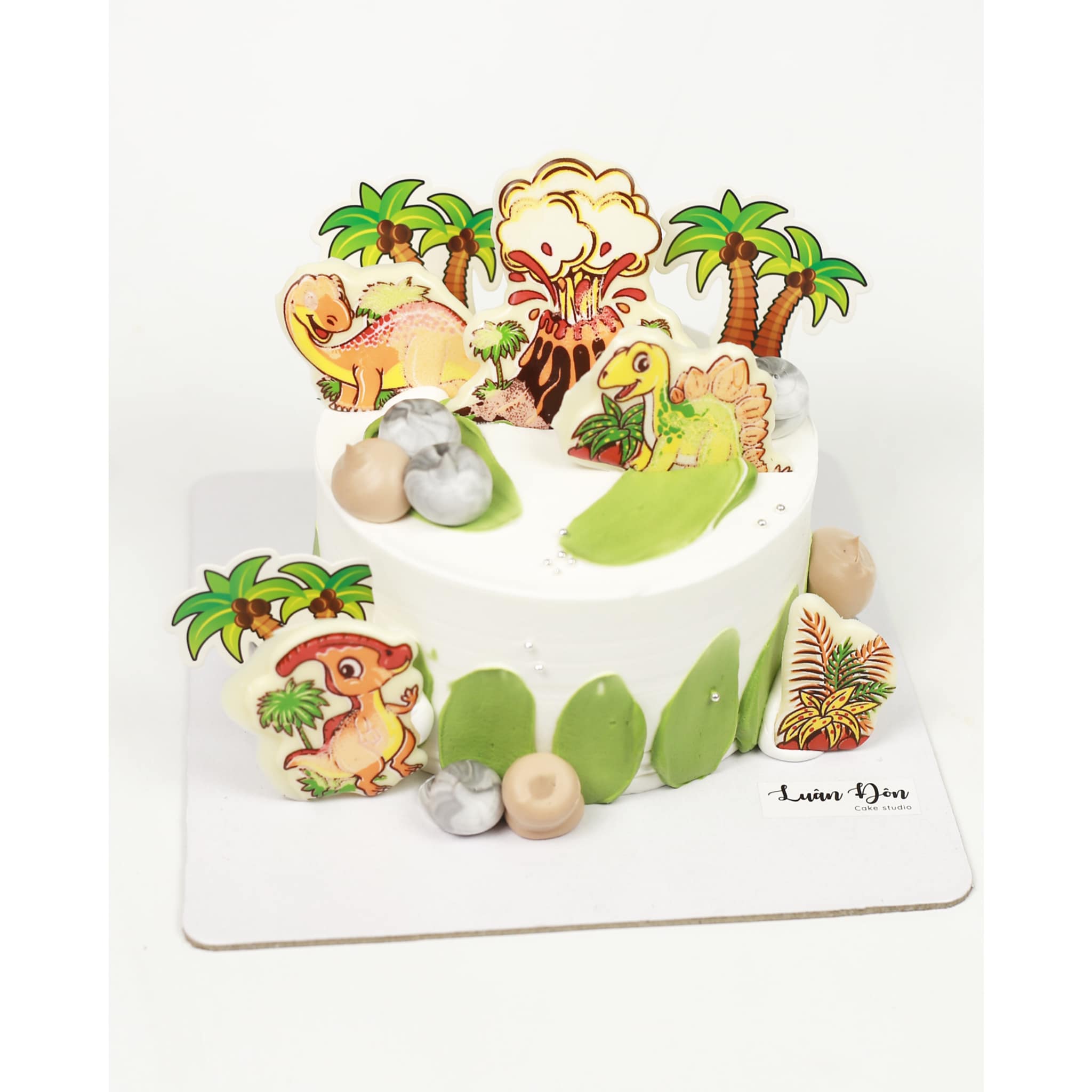 Bánh sinh nhật thế giới khủng long xanh