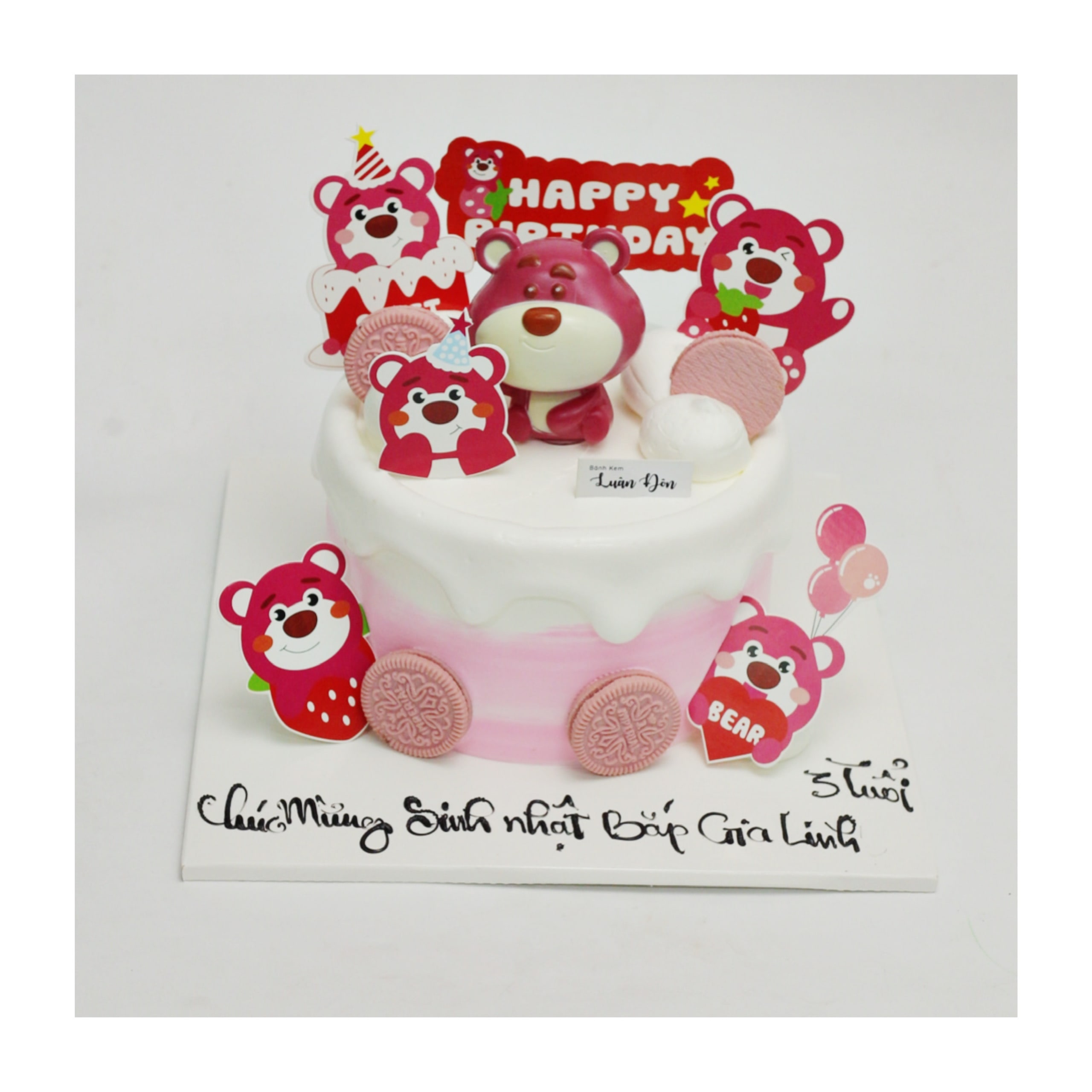 Bánh kem Gấu Dâu Lotso ngọt ngào