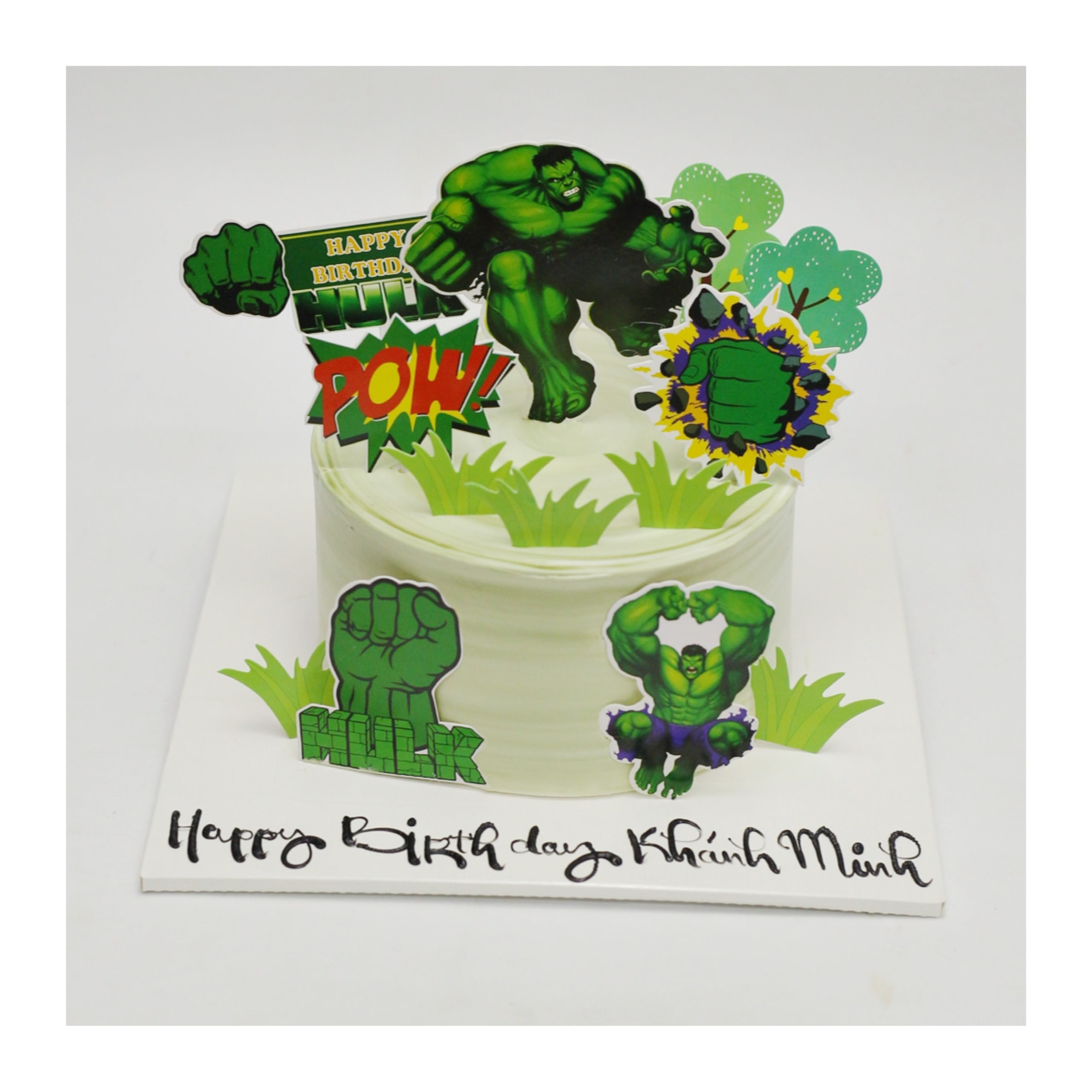 Bánh kem siêu anh hùng Hulk hành động
