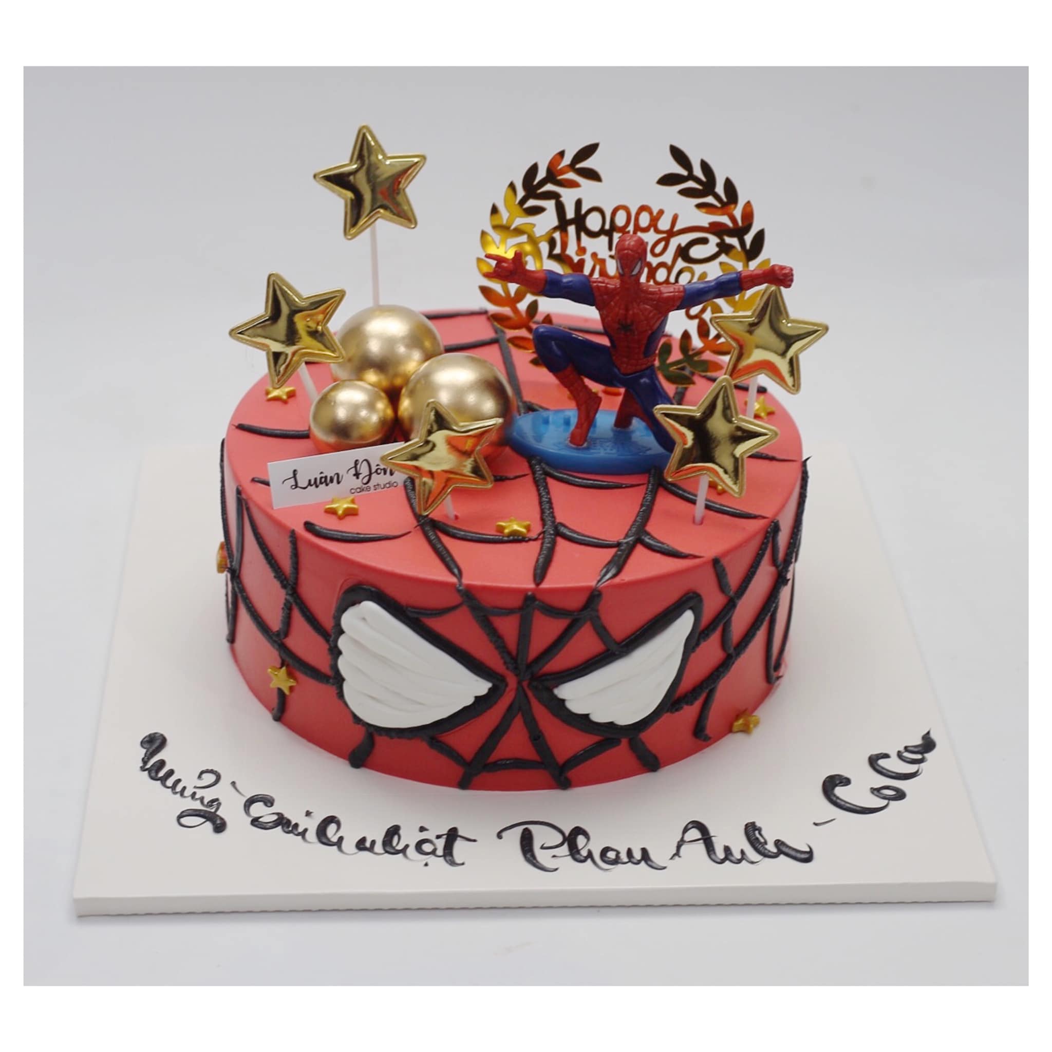 Bánh kem Spider-Man tơ nhện đỏ đen