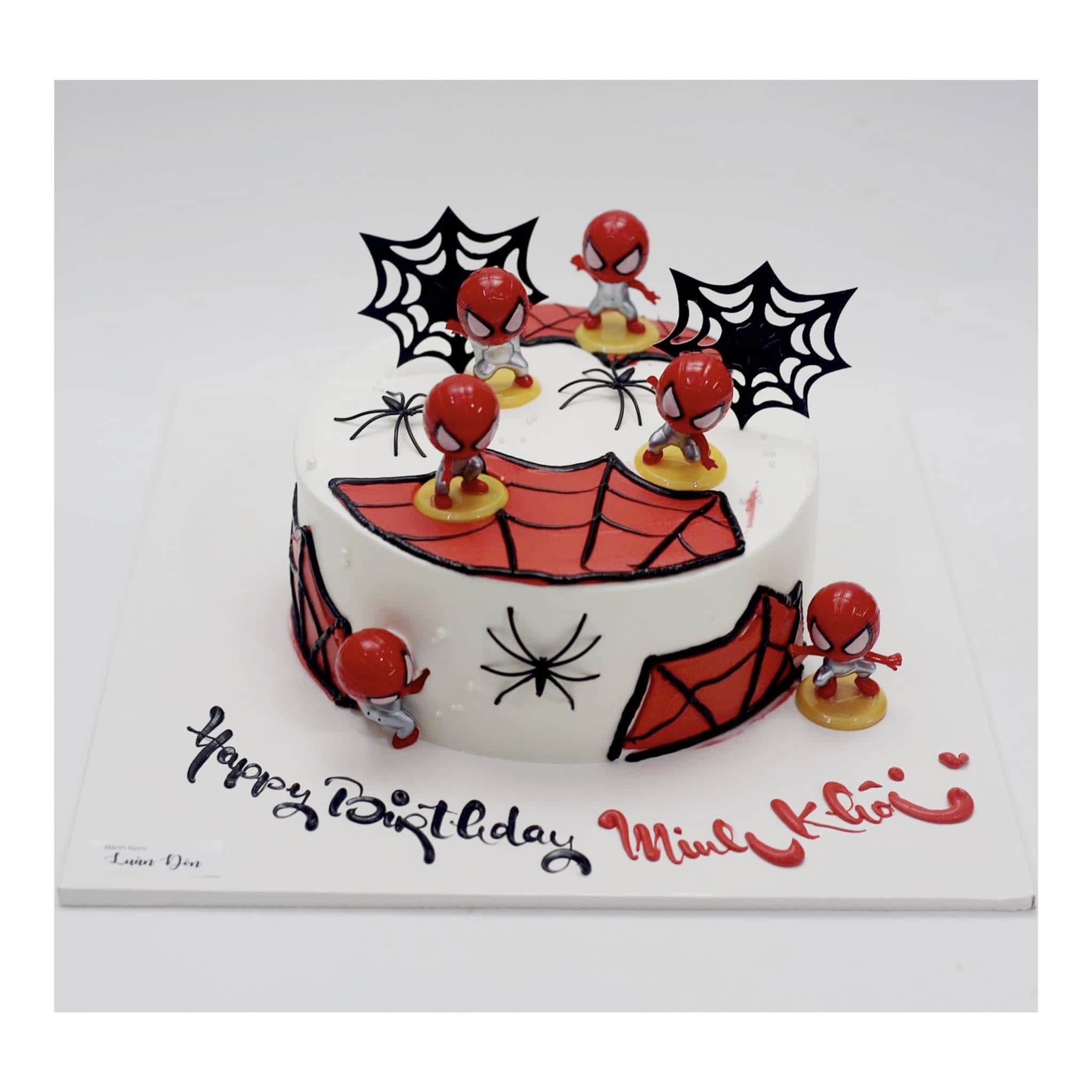 Bánh kem Spider-Man và biệt đội nhện con