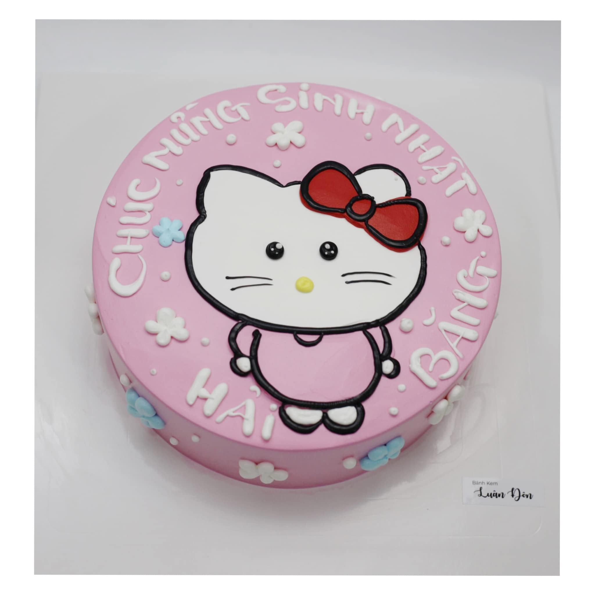 Bánh kem Hello Kitty hồng dễ thương