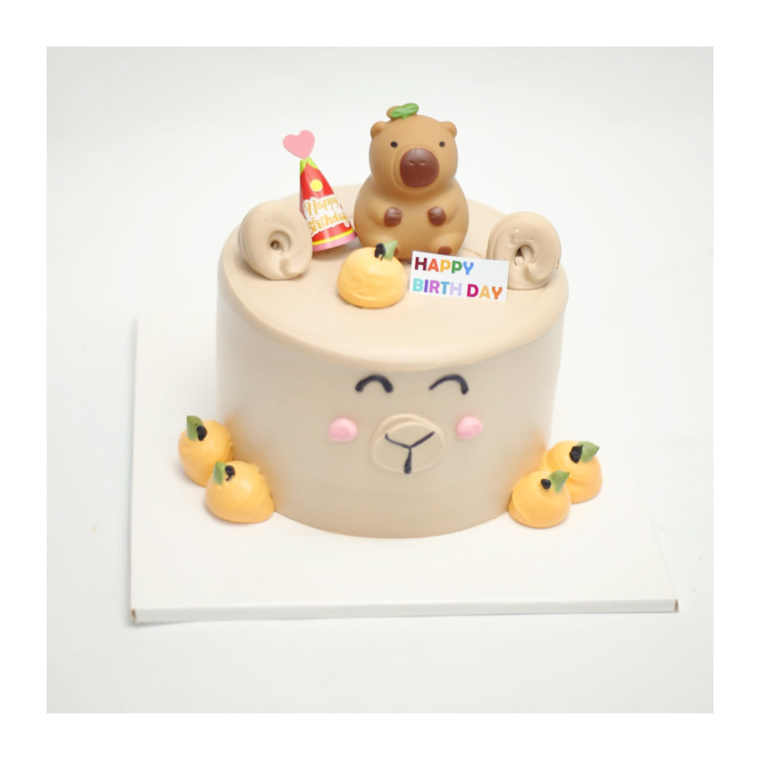 Bánh kem Capybara trang trí dễ thương