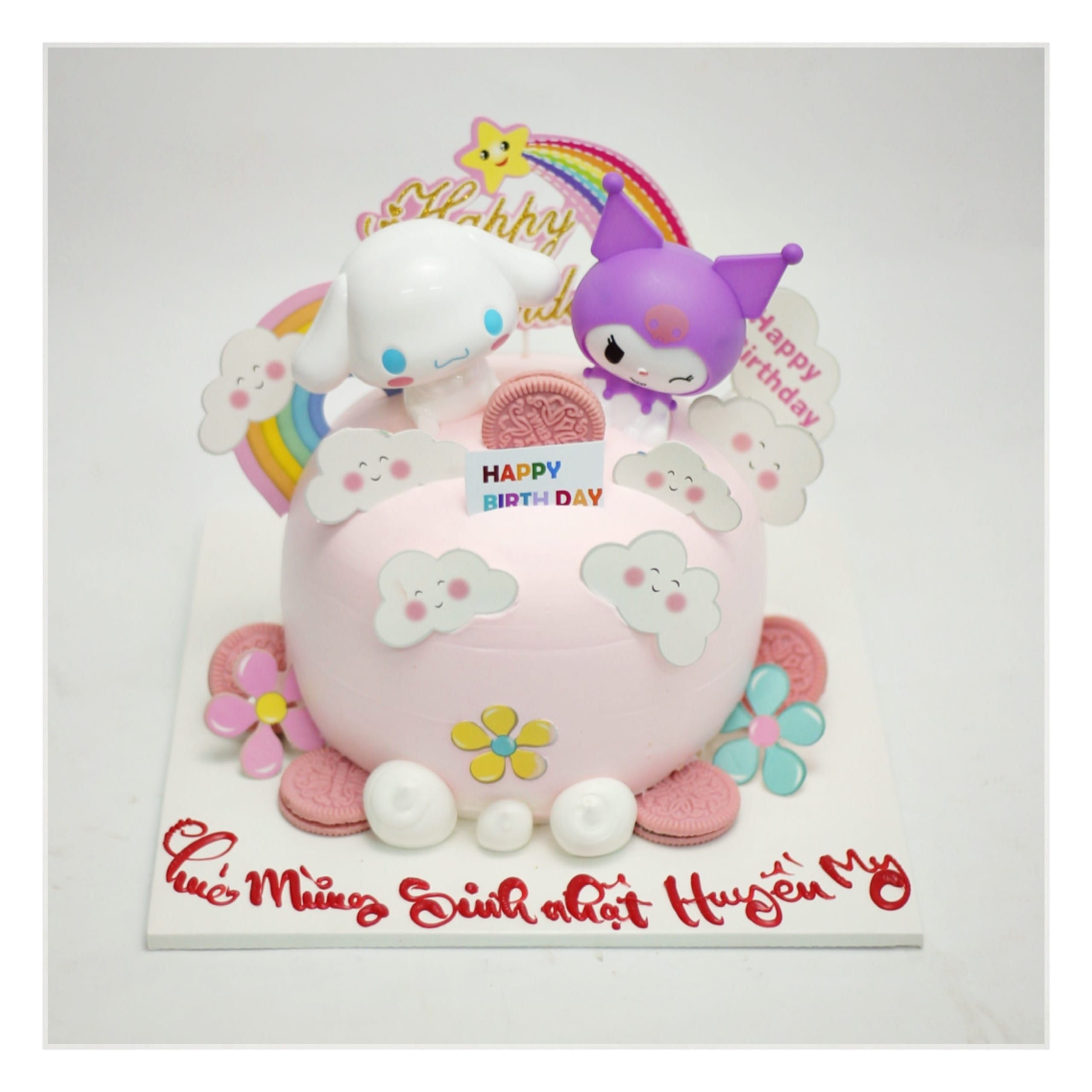 Bánh kem hồng Kuromi và Cinnamoroll ngọt ngào