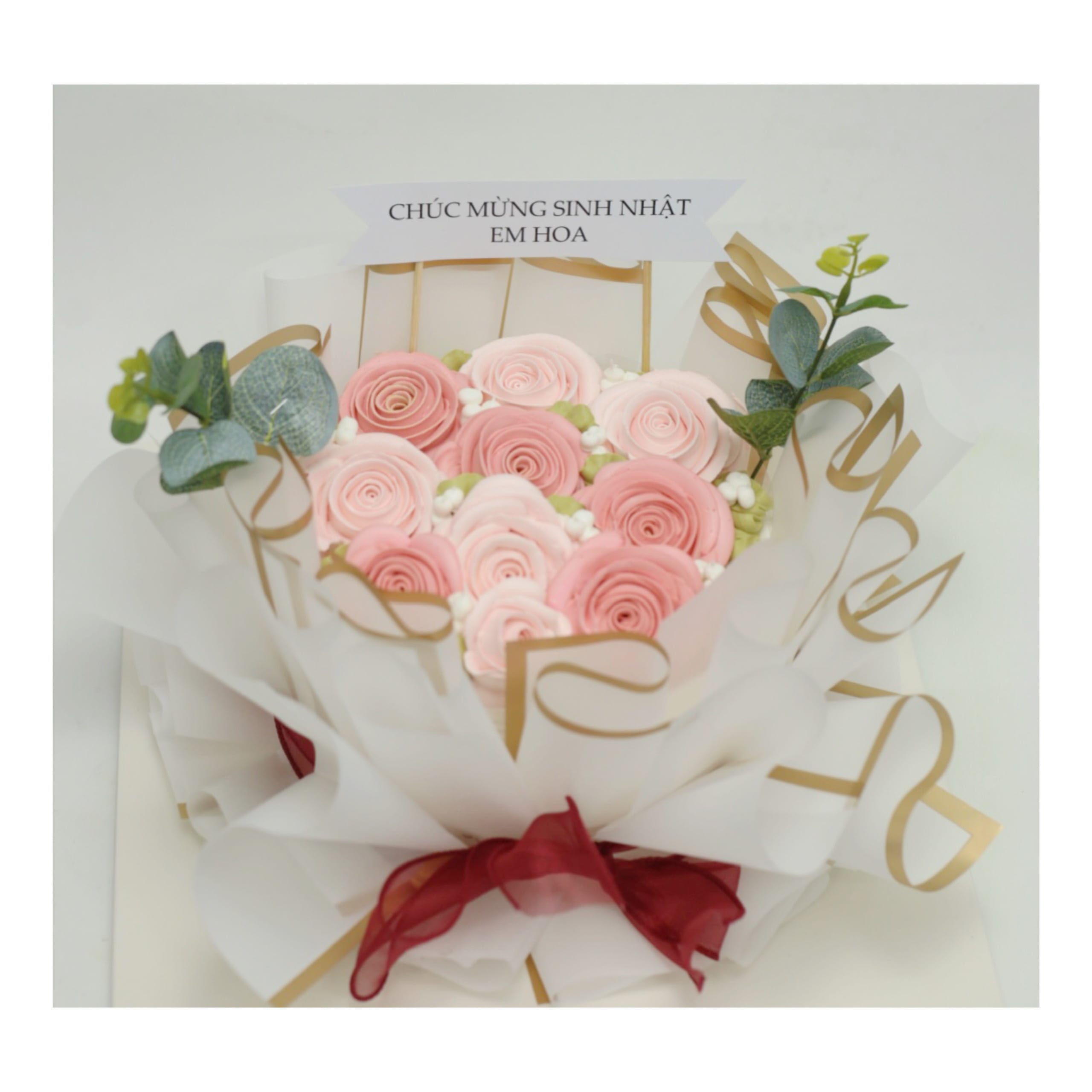 Bánh kem bó hoa hồng pastel ngọt ngào