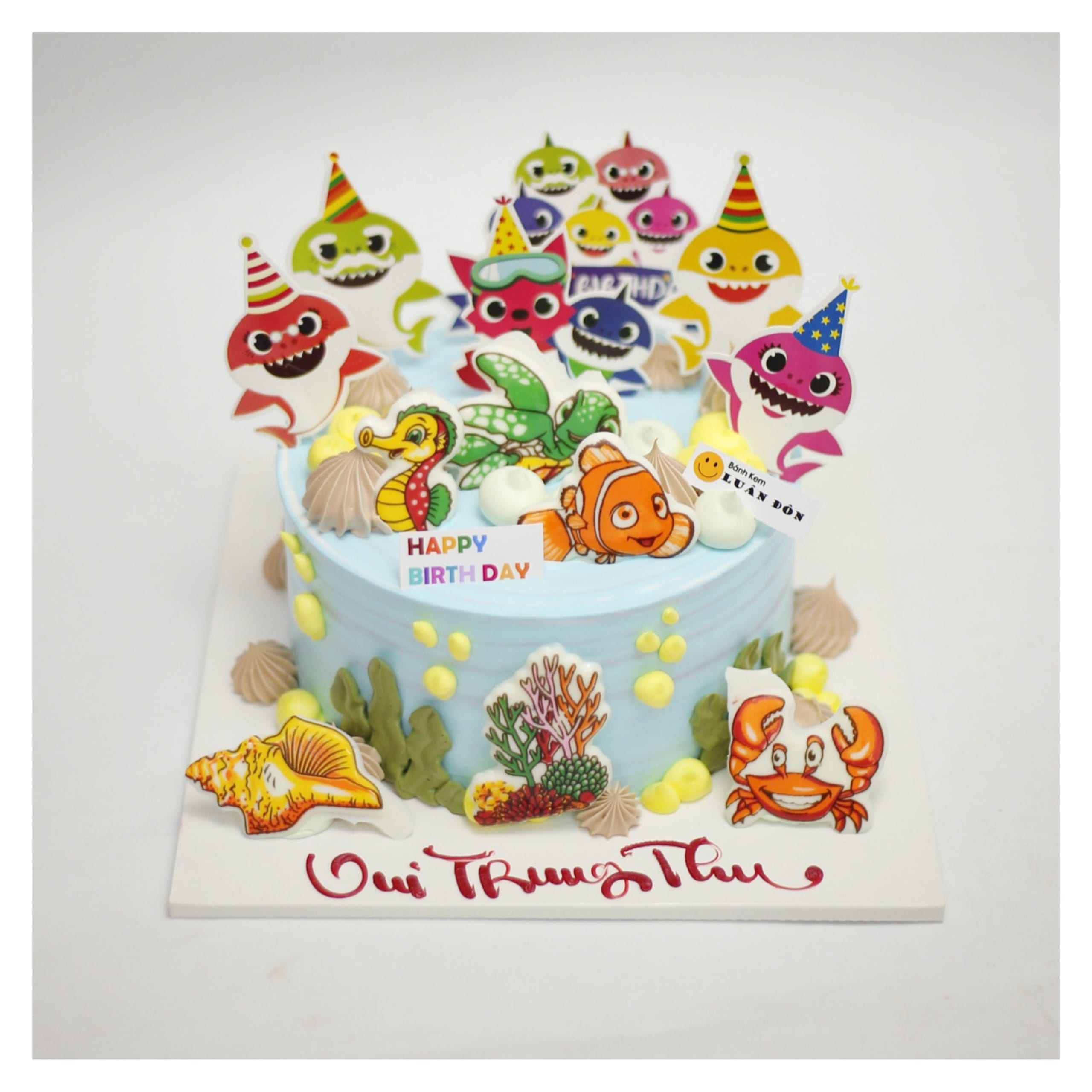 Bánh kem Baby Shark đại dương xanh