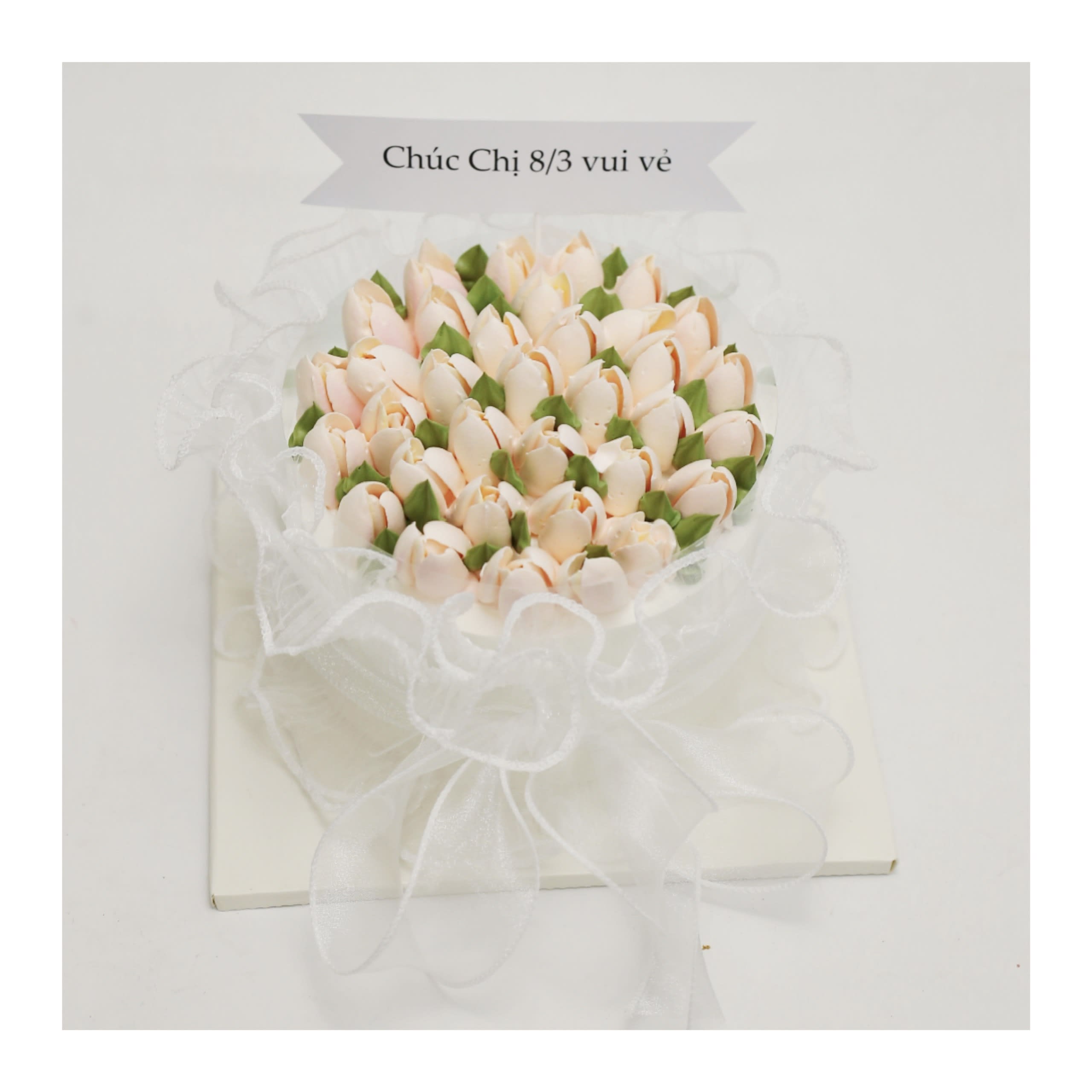 Bánh kem hoa tulip trắng sang trọng cho phụ nữ