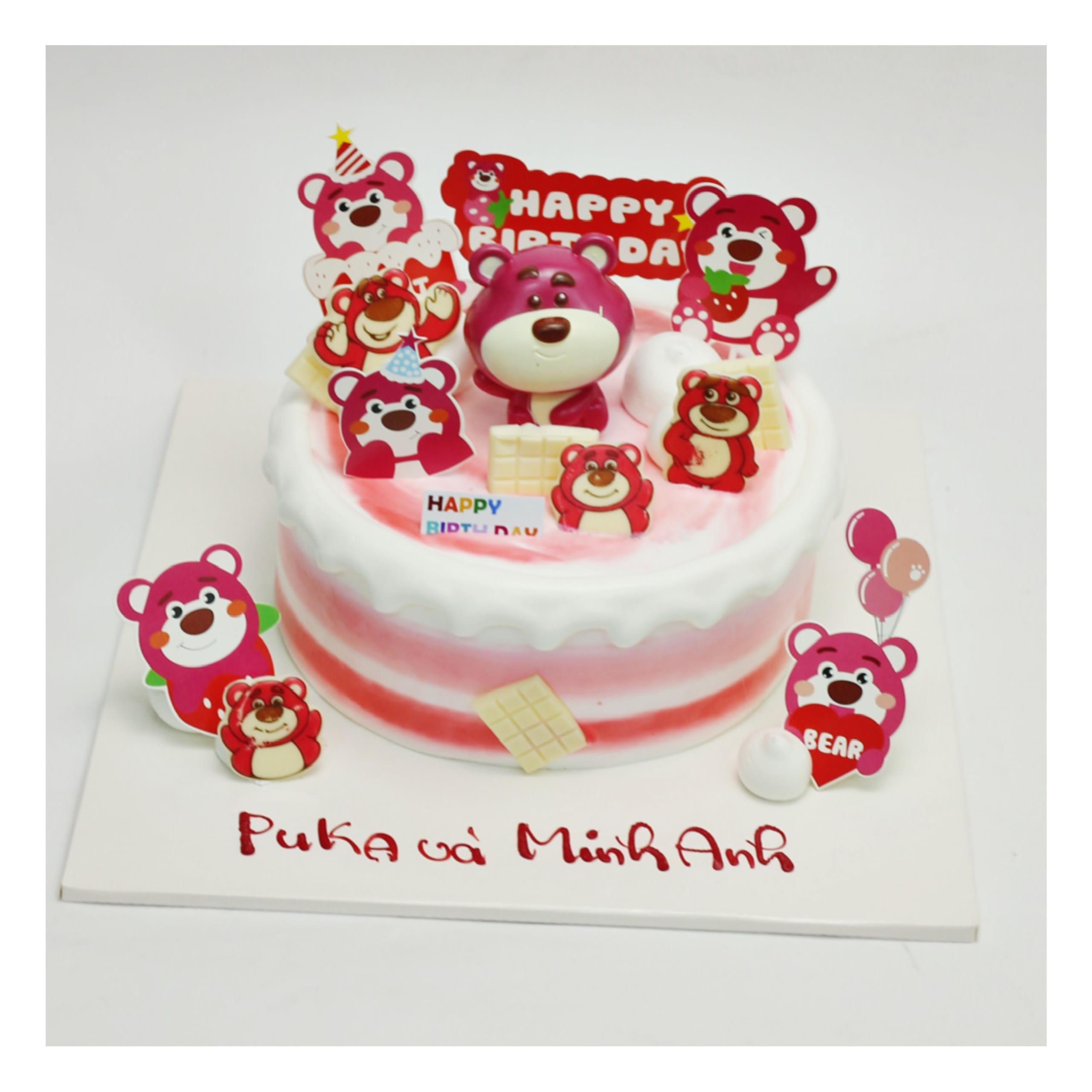 Bánh kem gấu dâu Lotso dễ thương hồng trắng