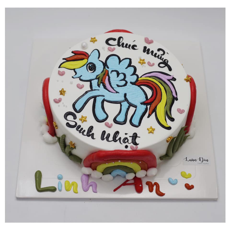 Bánh vẽ ngựa Pony cầu vồng rực rỡ