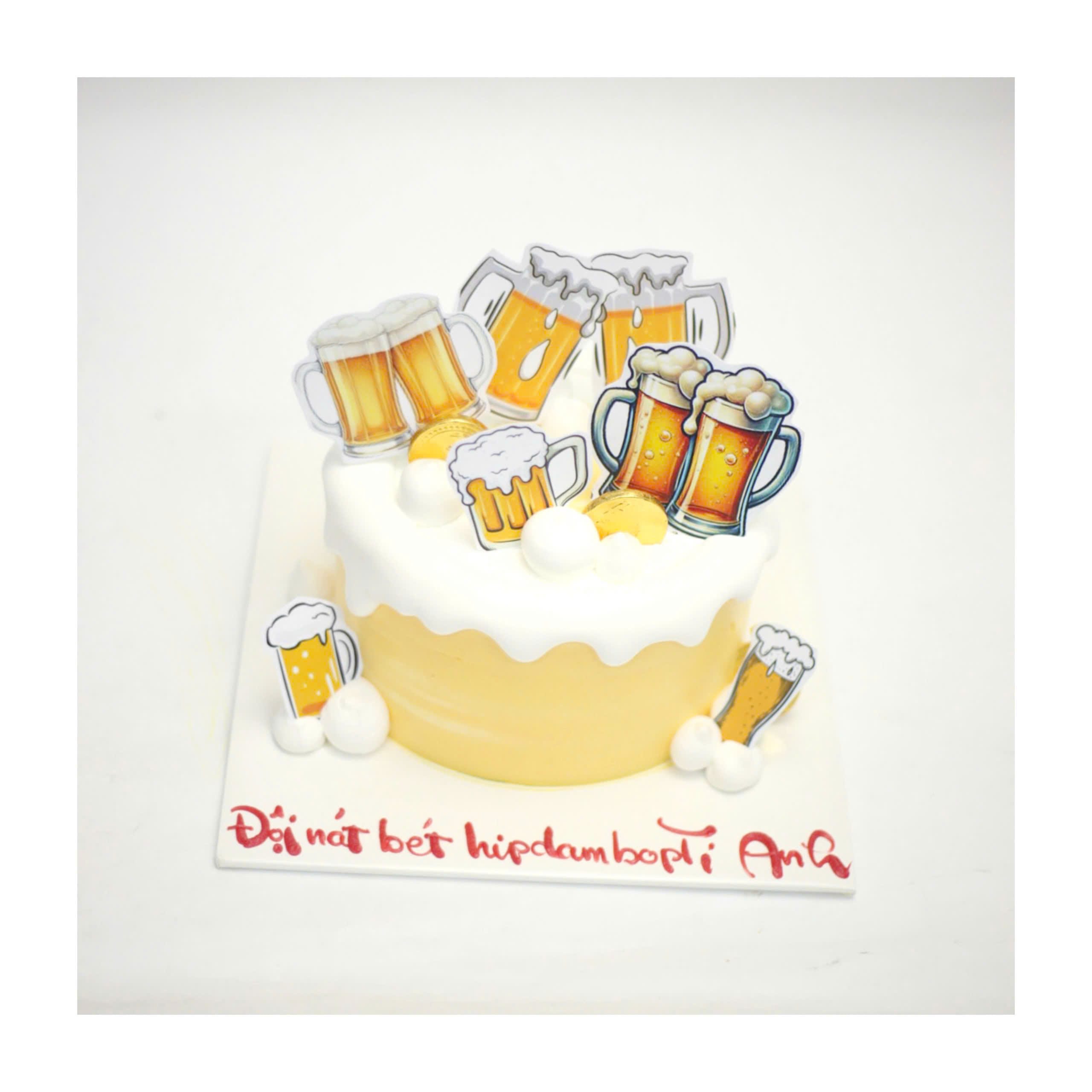 Bánh kem tạo hình ly bia vui nhộn