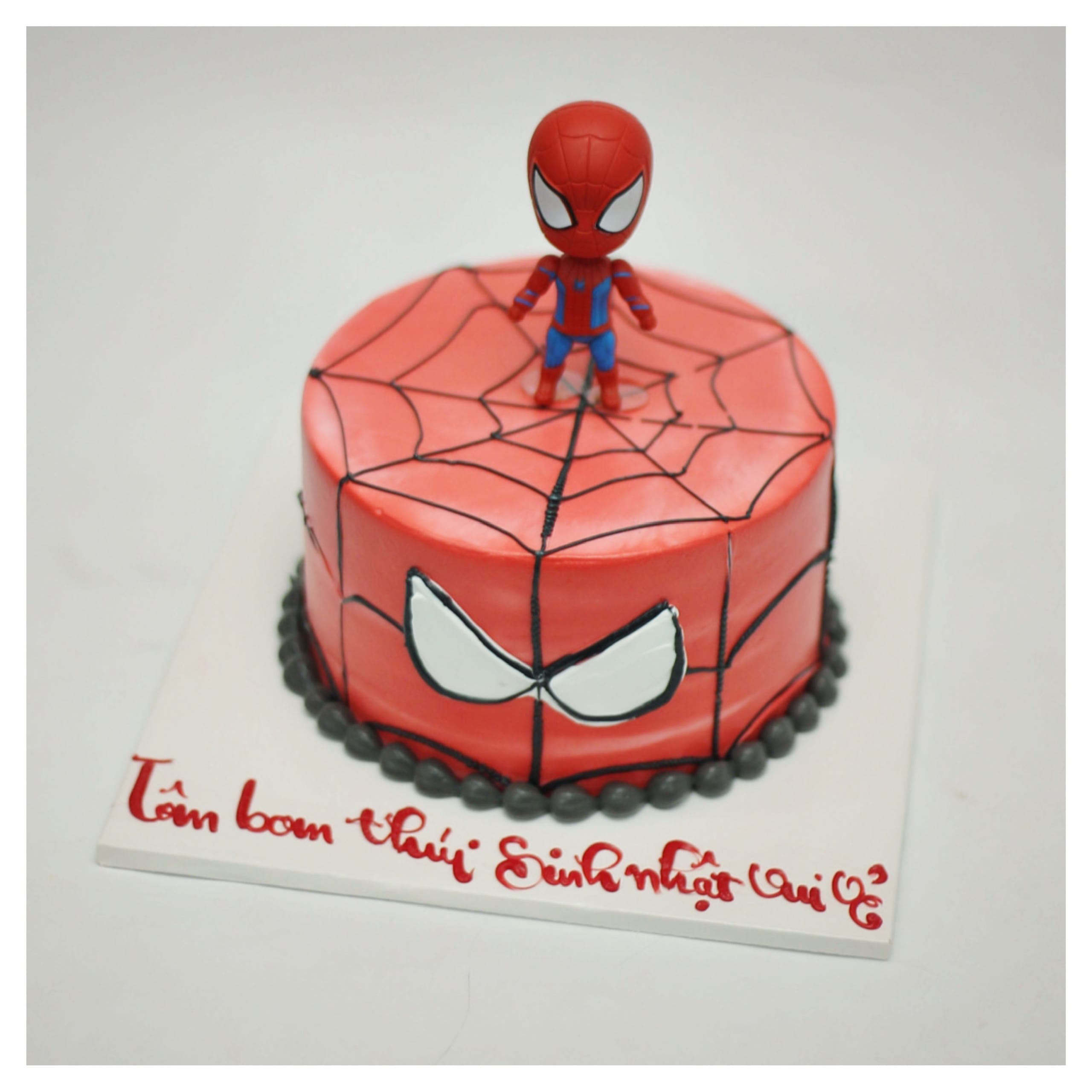 Bánh kem tạo hình siêu anh hùng Spider-Man