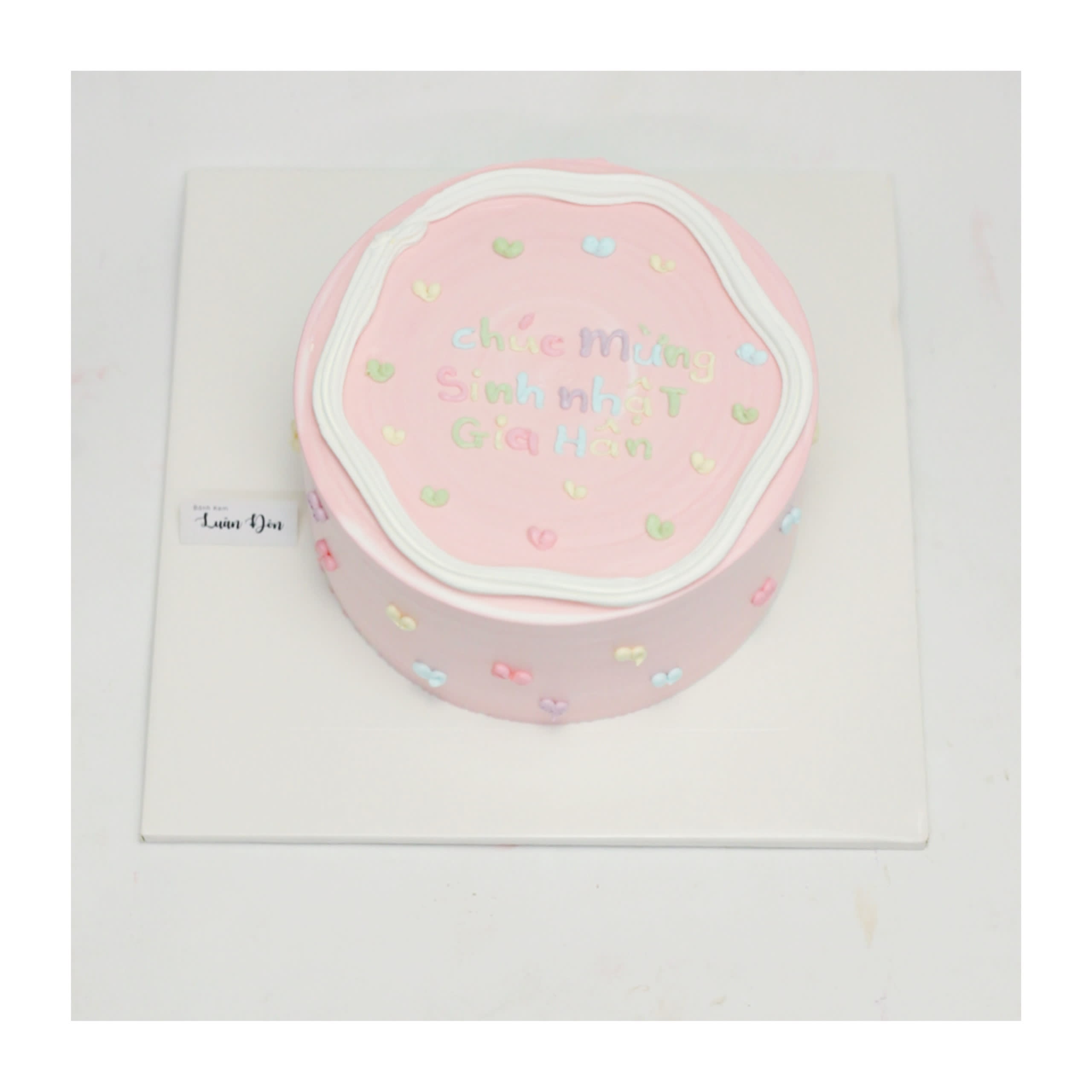 Bánh kem Bento màu hồng pastel trái tim