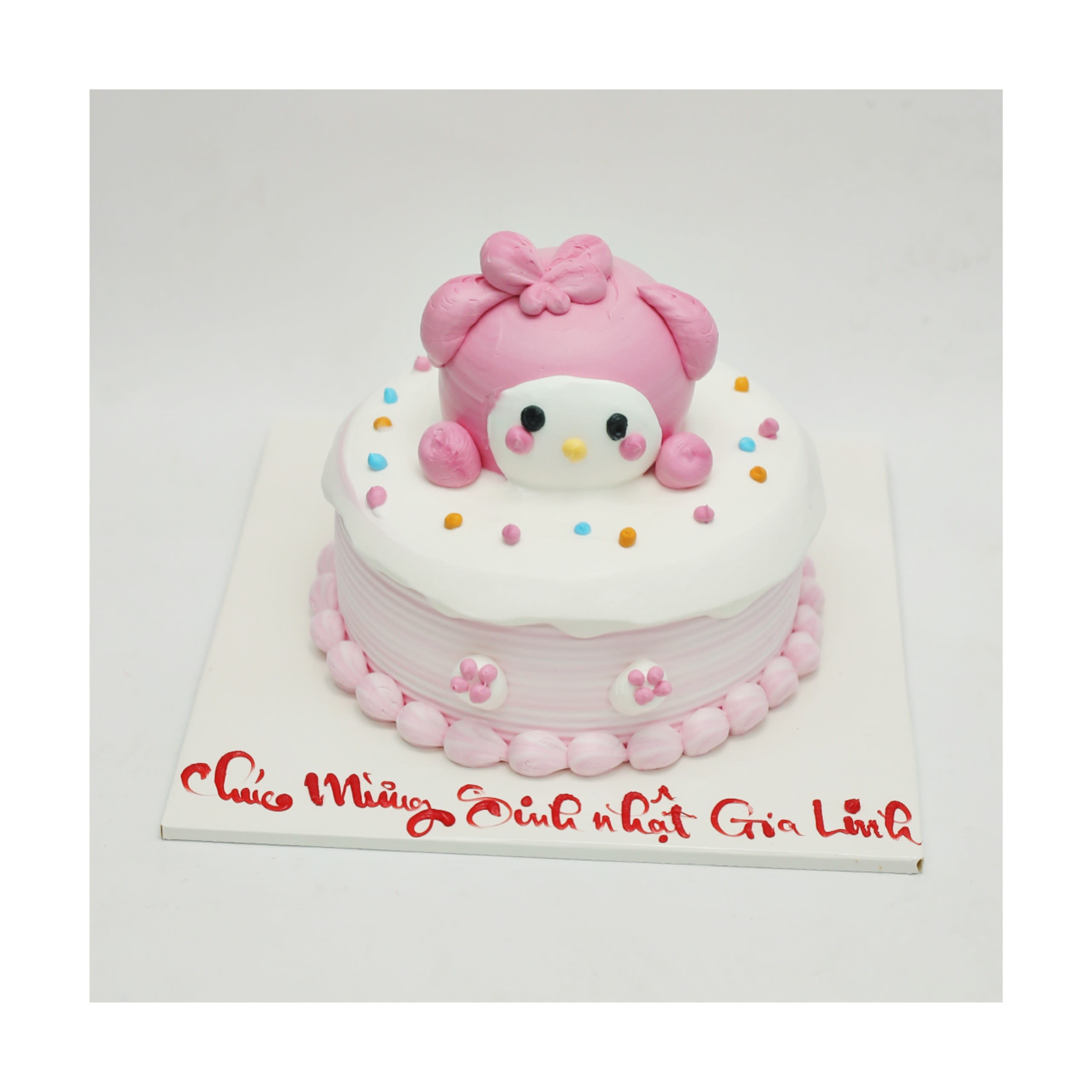 Bánh kem màu hồng hình My Melody