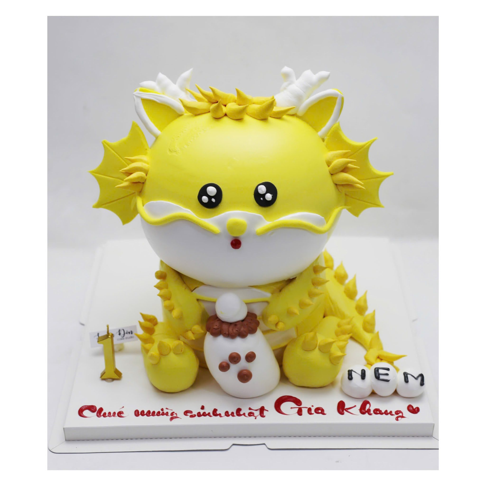 Bánh 3D hình rồng vàng thần tài