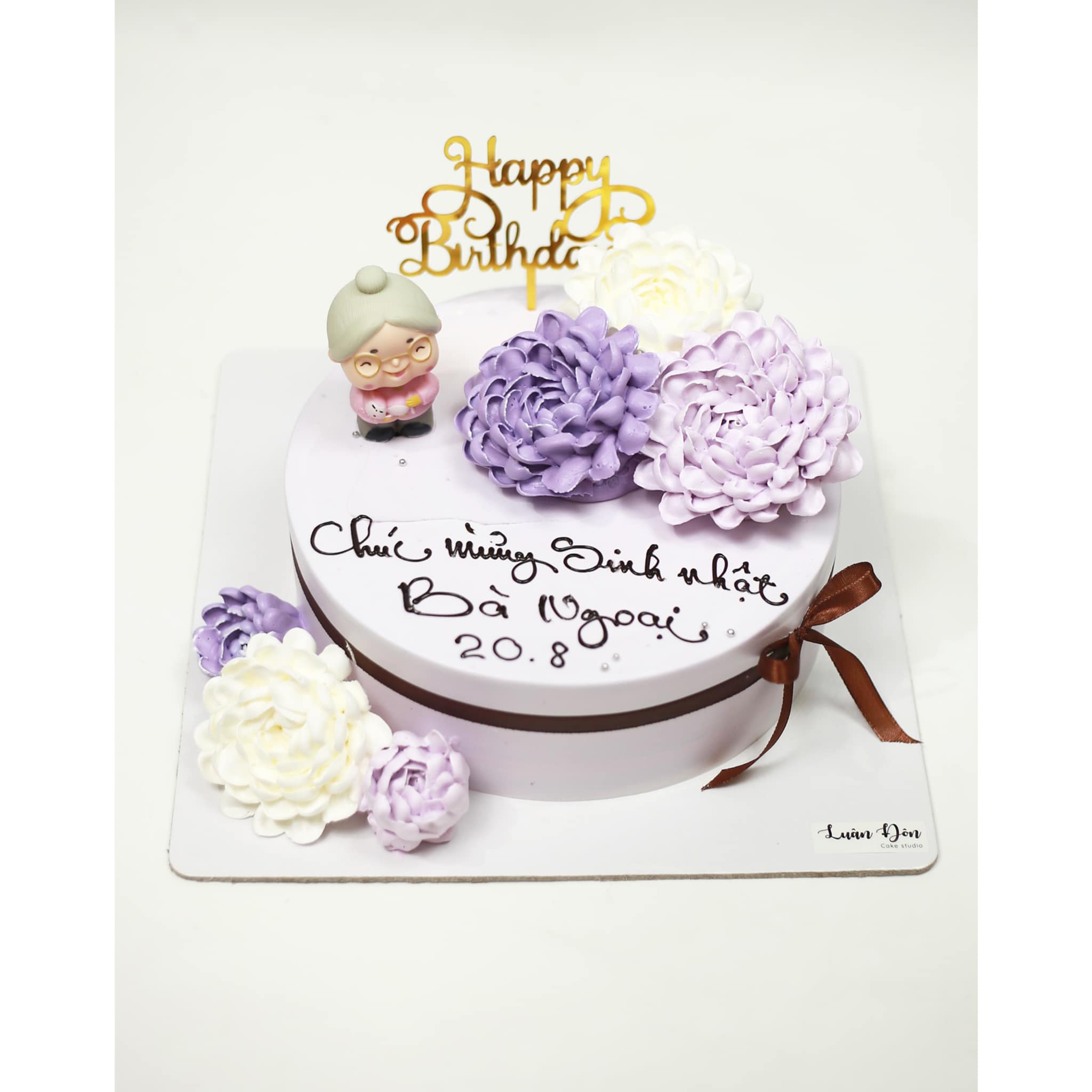 Bánh kem mừng thọ tặng bà ngoại