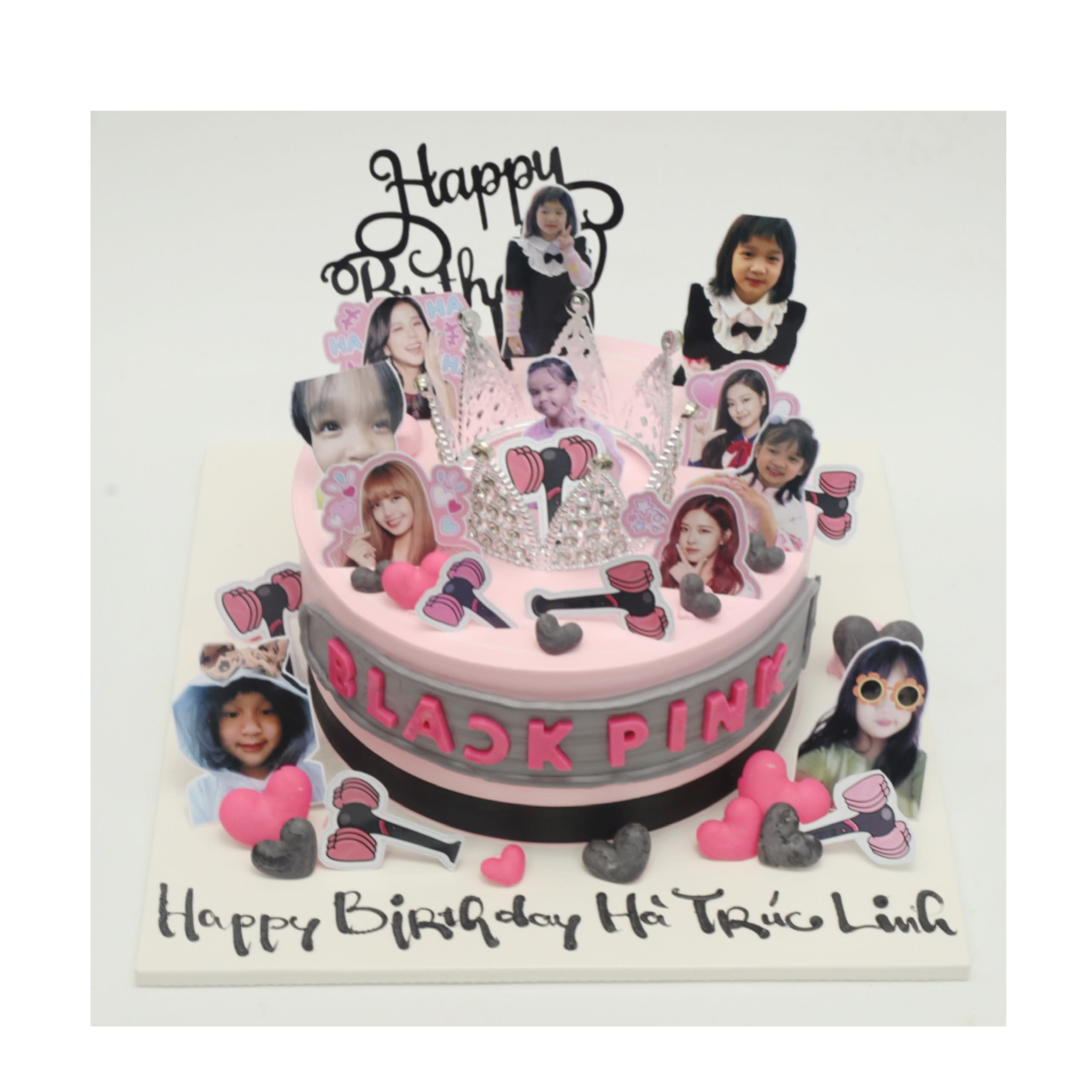 Bánh kem Blackpink hồng cá tính cho bé