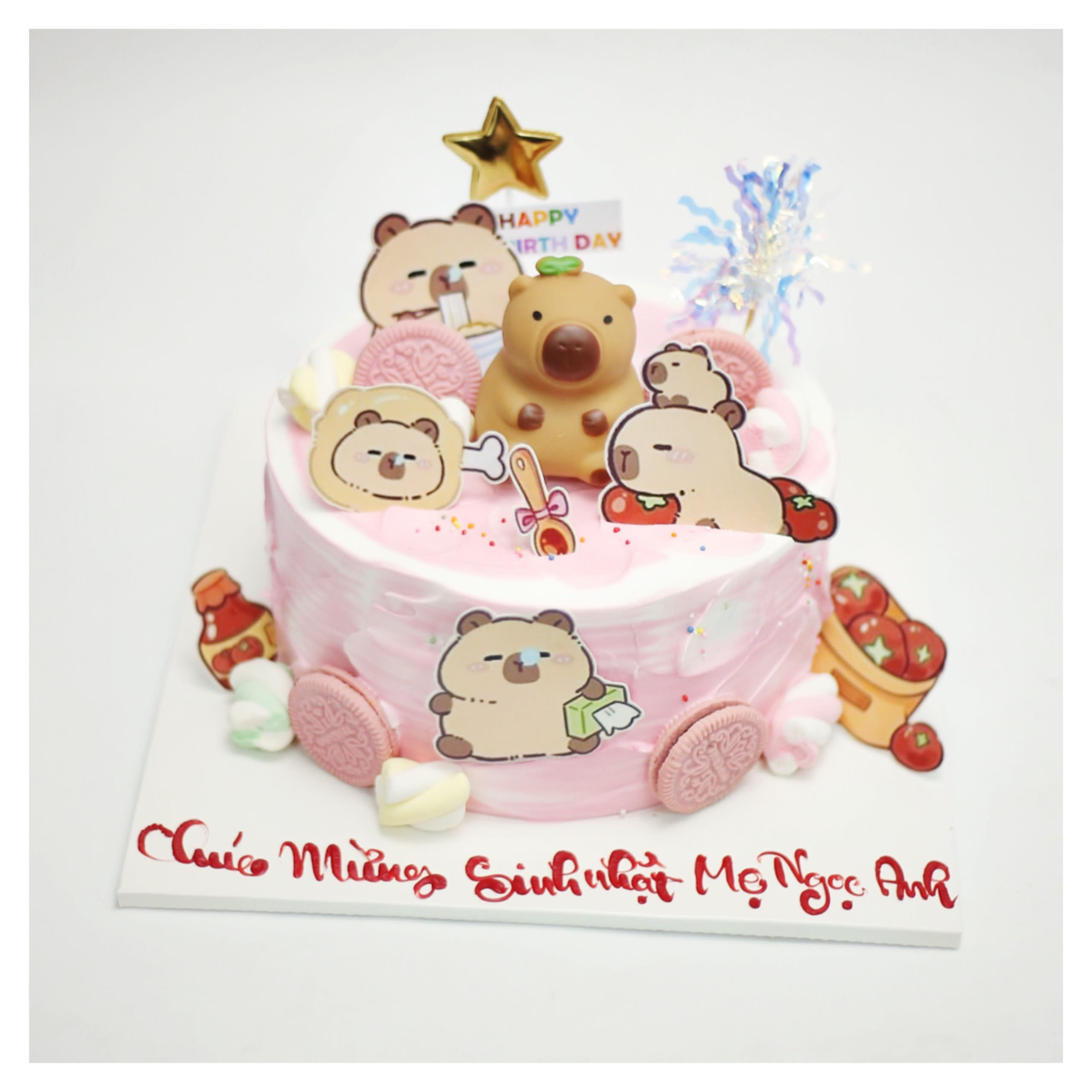 Bánh kem hồng Capybara với bánh quy
