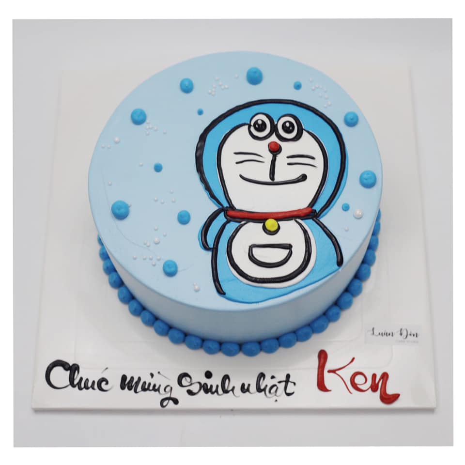 Bánh vẽ Doraemon nền xanh dương