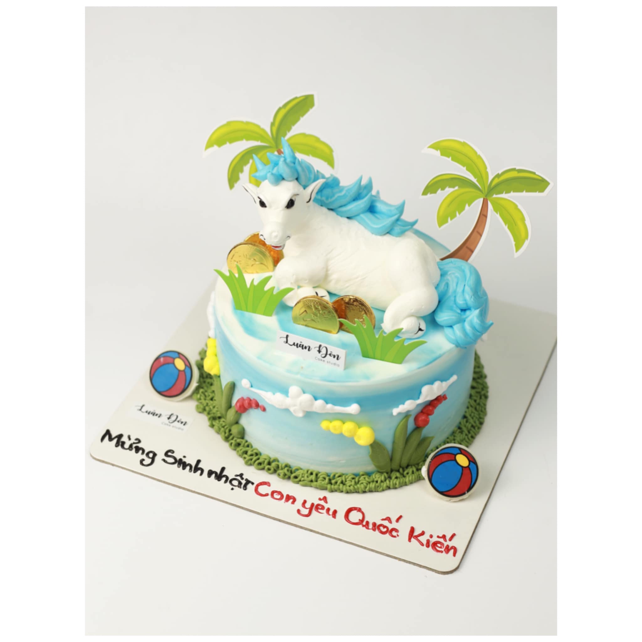 Bánh kem ngựa Unicorn xanh biển