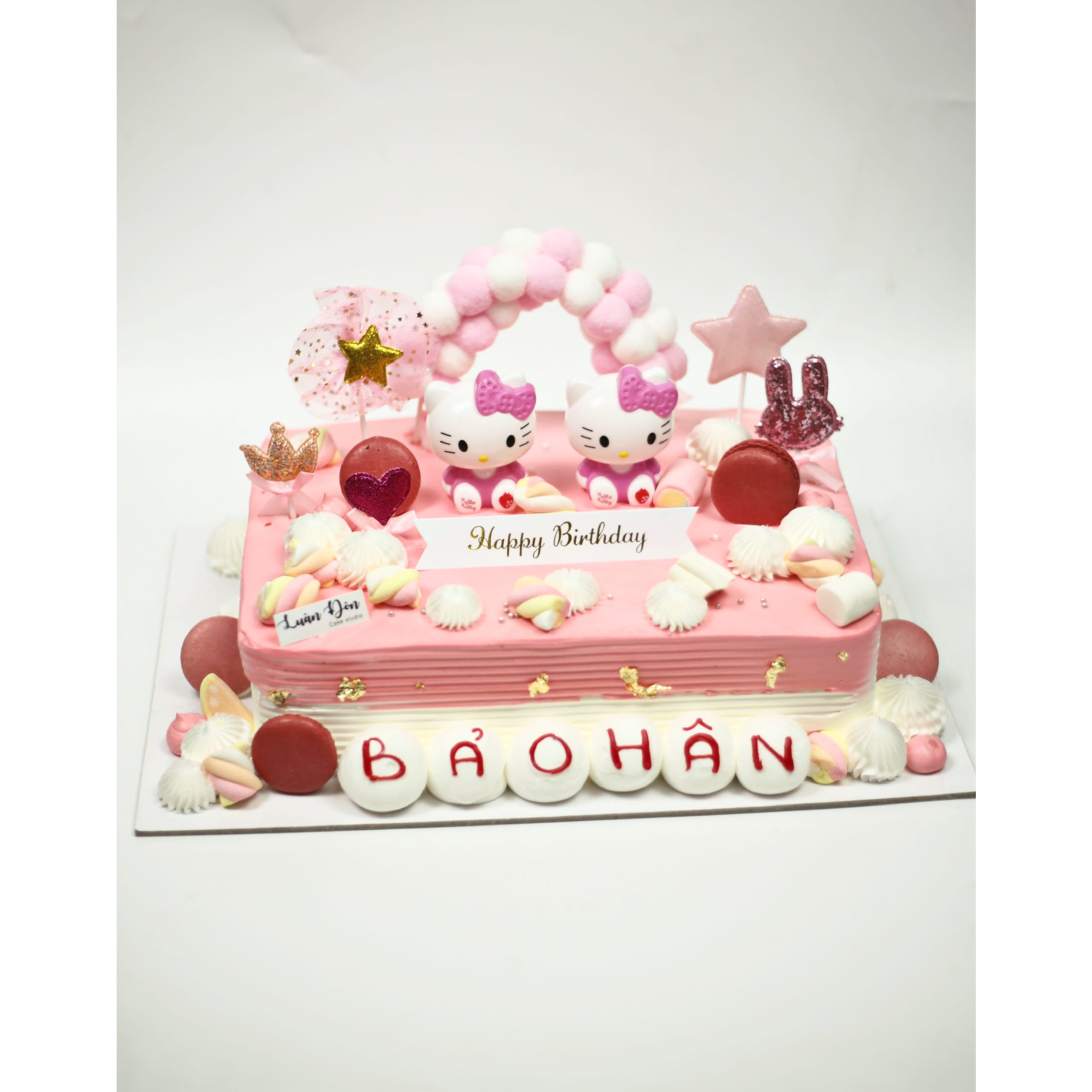 Bánh kem hình chữ nhật Hello Kitty hồng