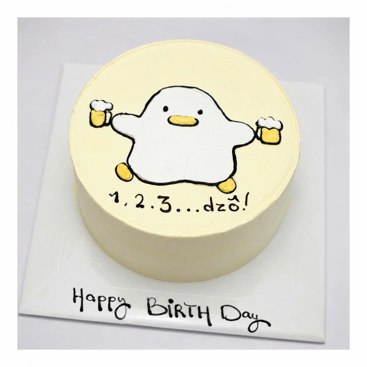 Bánh sinh nhật chú vịt cụng ly bia