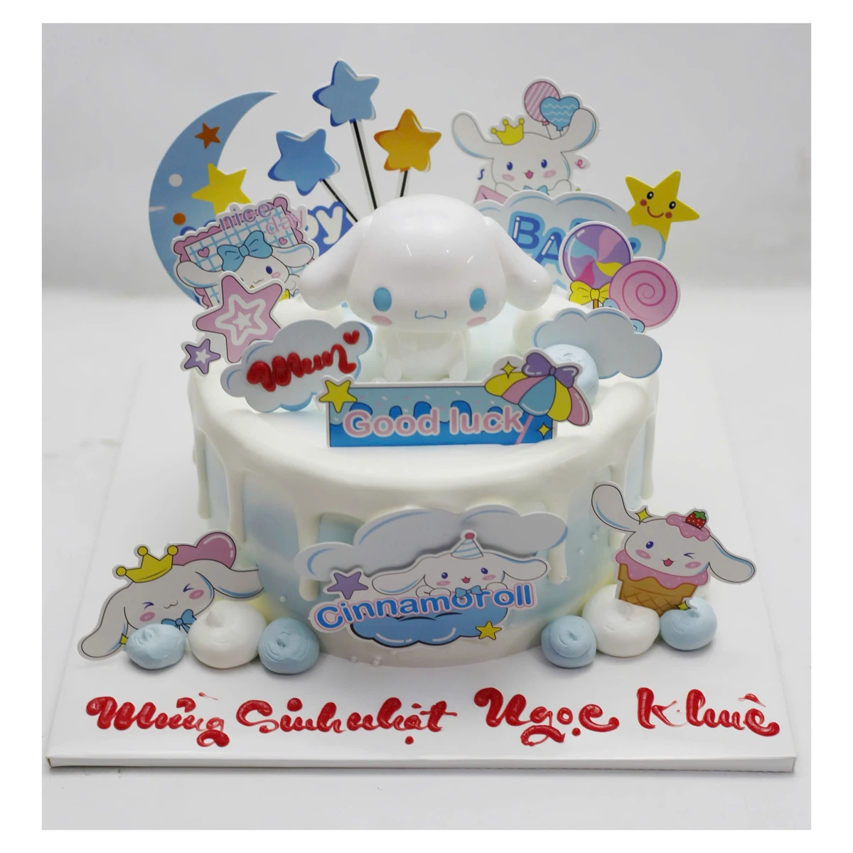 Bánh kem Cinnamoroll mây trắng xanh