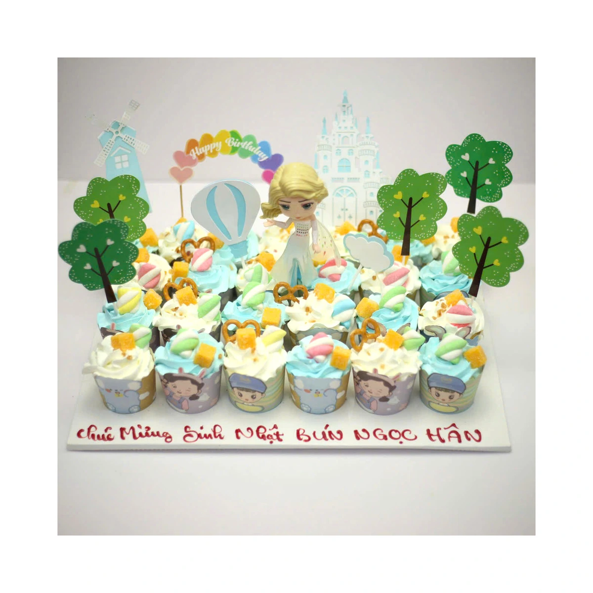 Set cupcake công chúa Elsa xanh trắng
