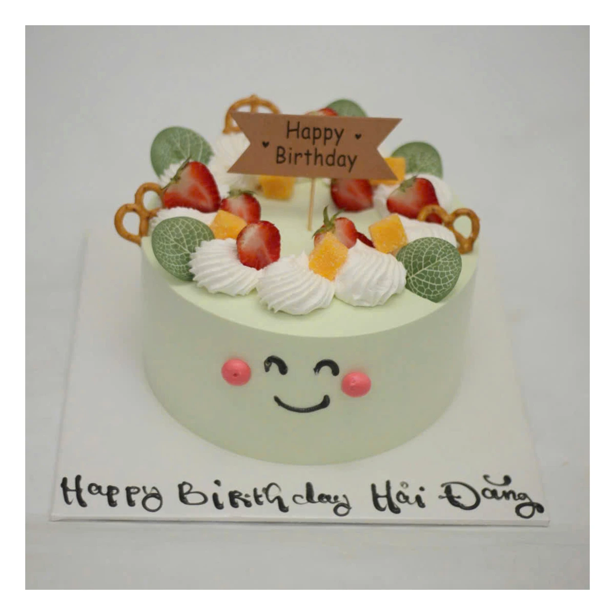 Bánh sinh nhật mặt cười xanh pastel thanh lịch